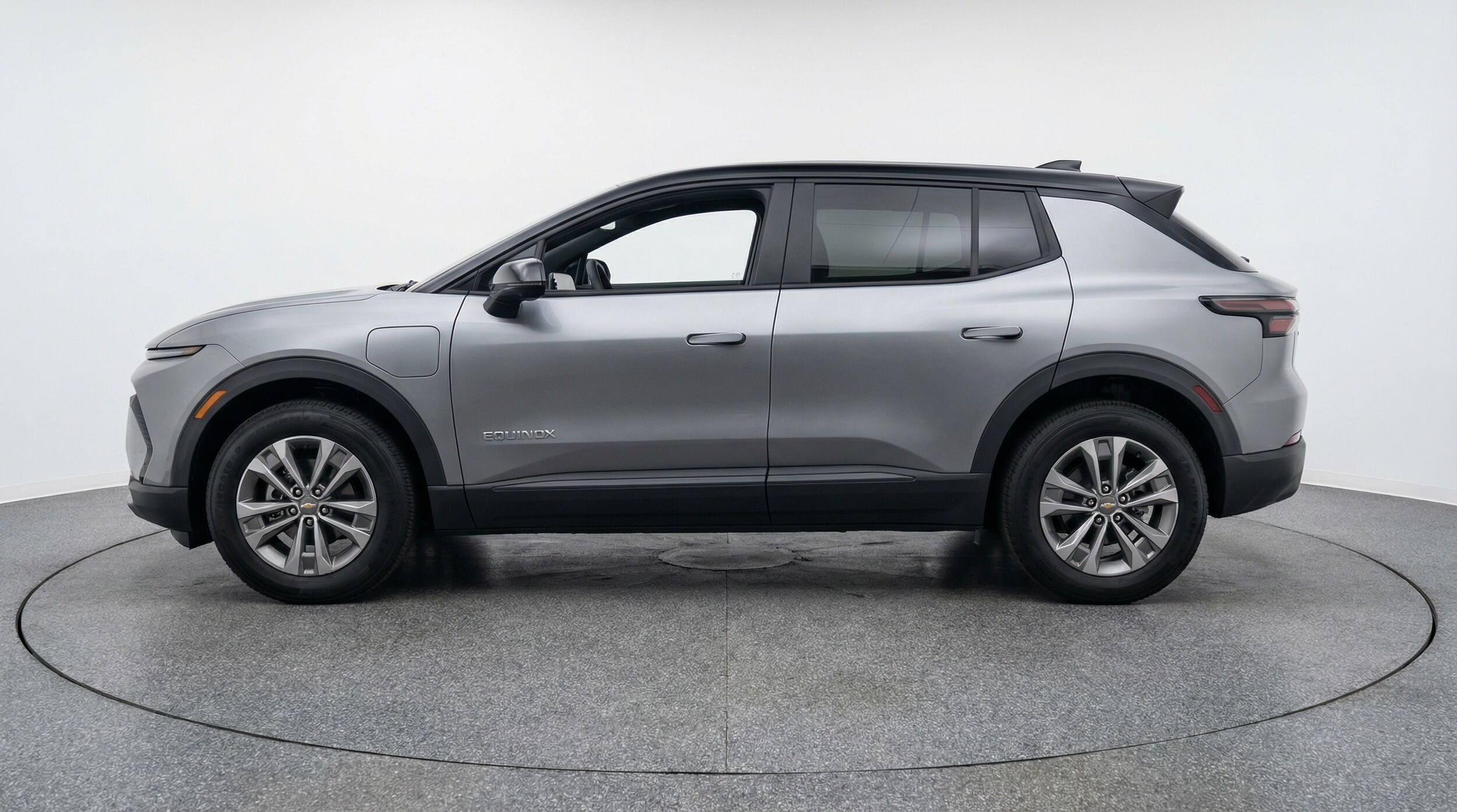 Thumbnail: 2025 Chevrolet Equinox - 4