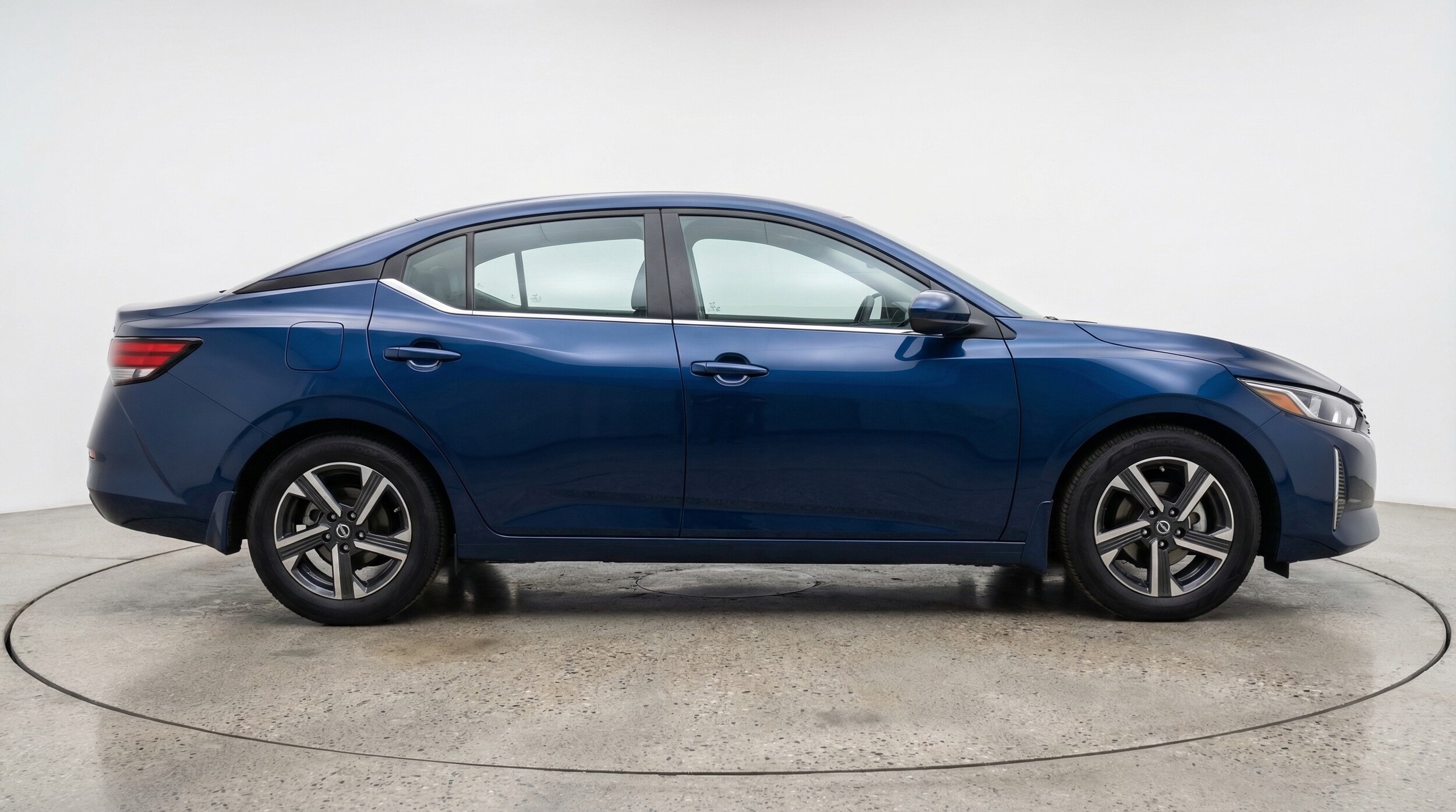 Thumbnail: 2025 Nissan Sentra - 8