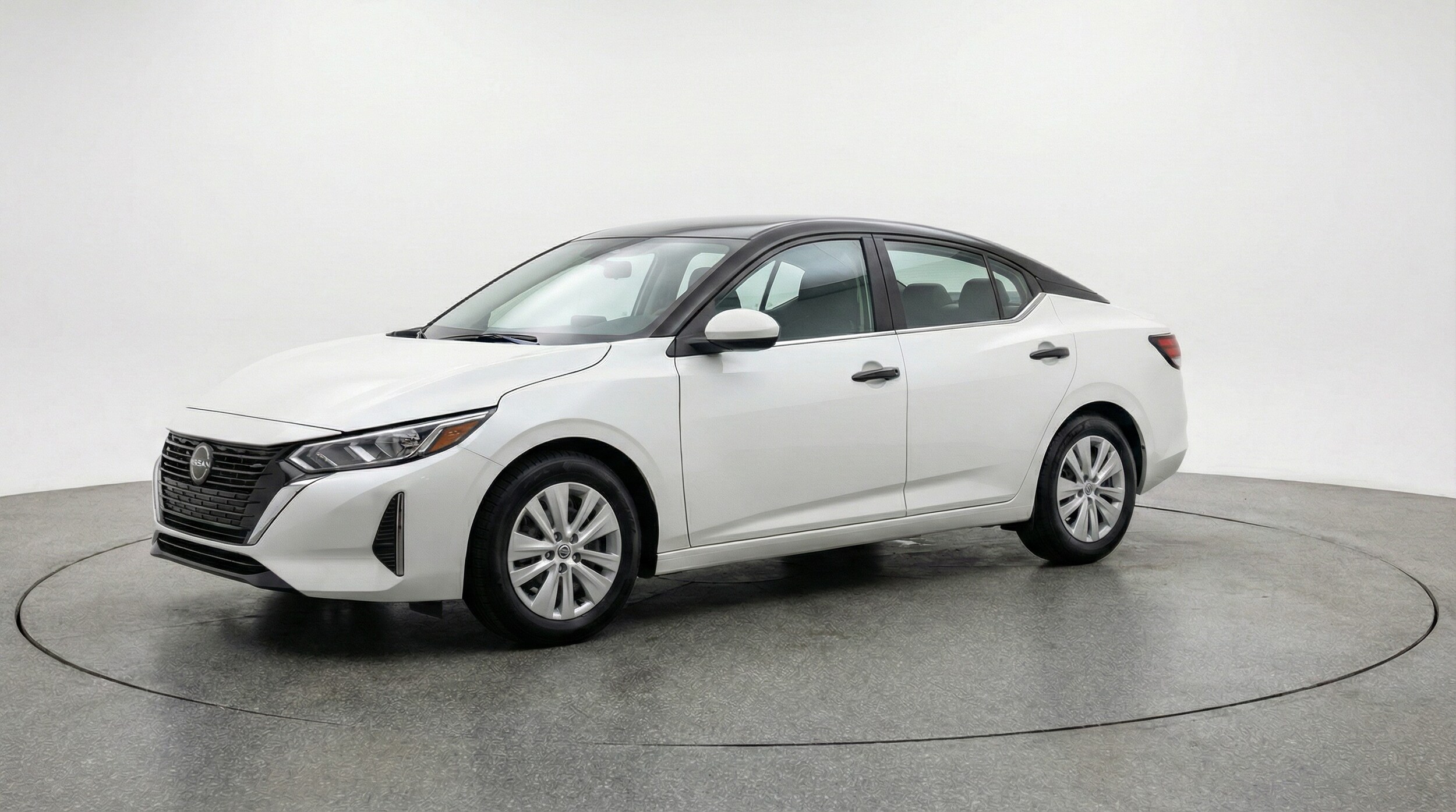 Thumbnail: 2025 Nissan Sentra - 3