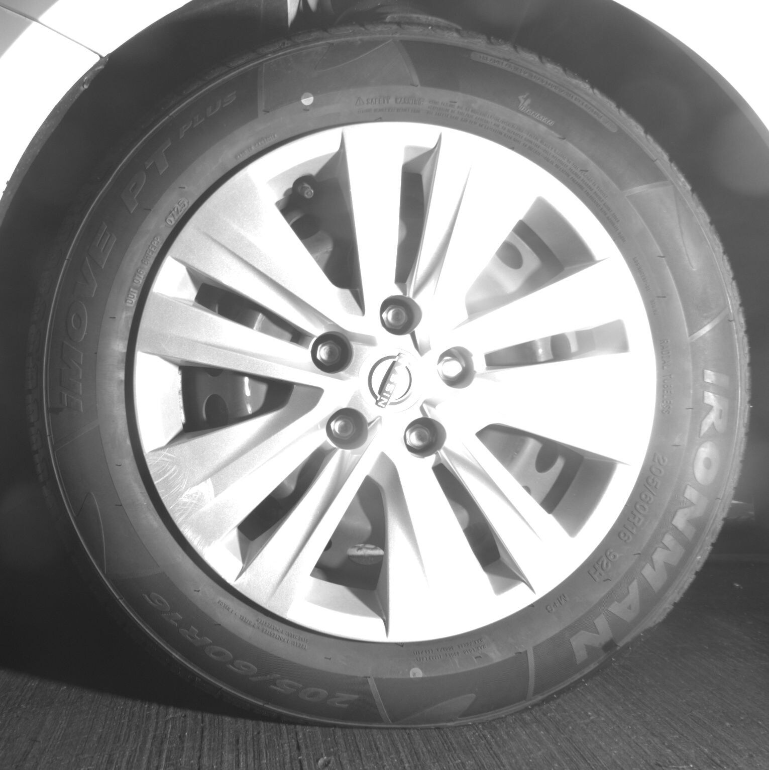 Thumbnail: 2025 Nissan Sentra - 9