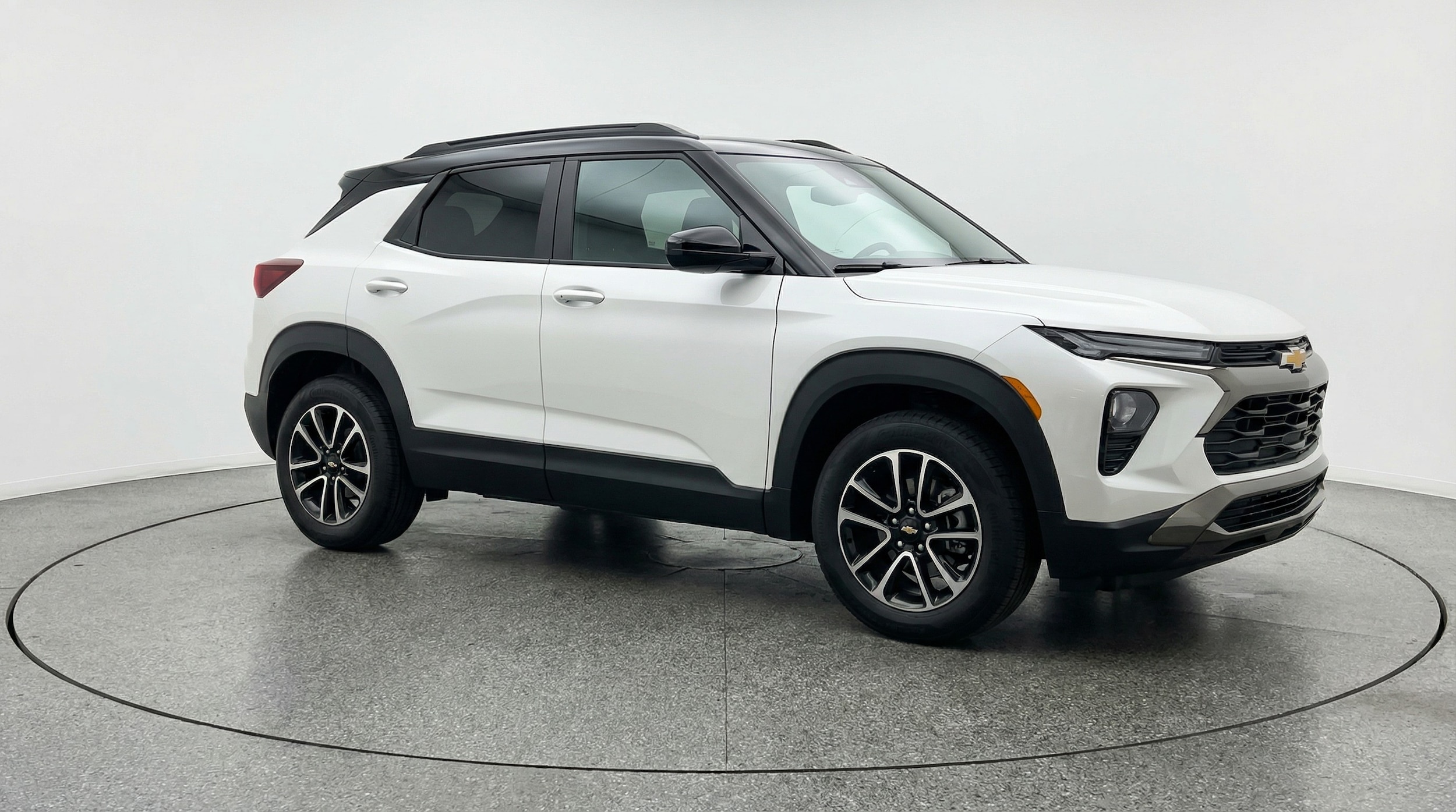 Thumbnail: 2025 Chevrolet TrailBlazer - 1