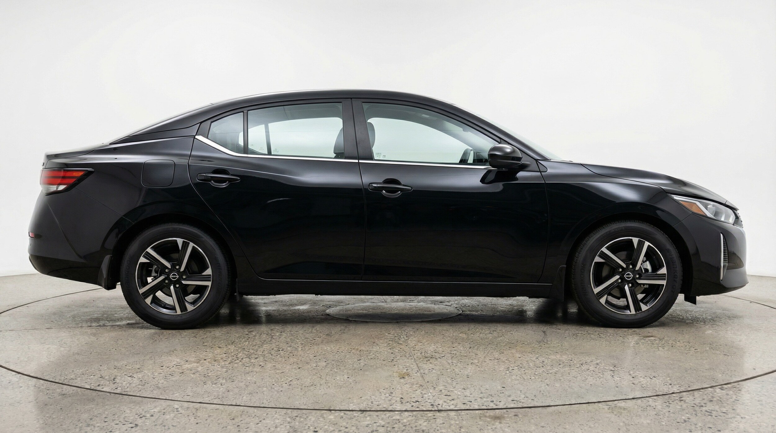 Thumbnail: 2025 Nissan Sentra - 8