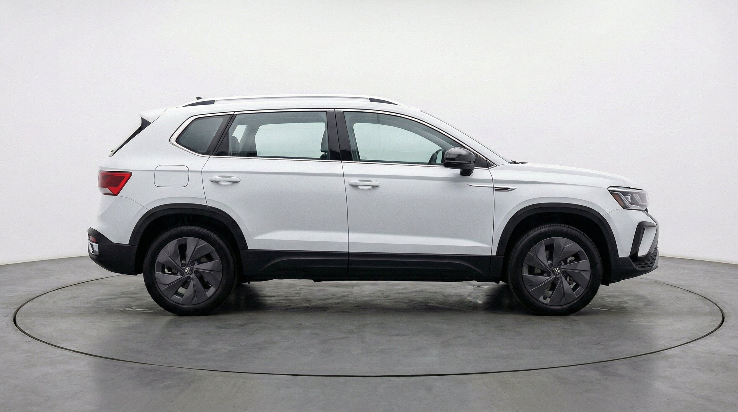 Thumbnail: 2026 Volkswagen Taos - 11