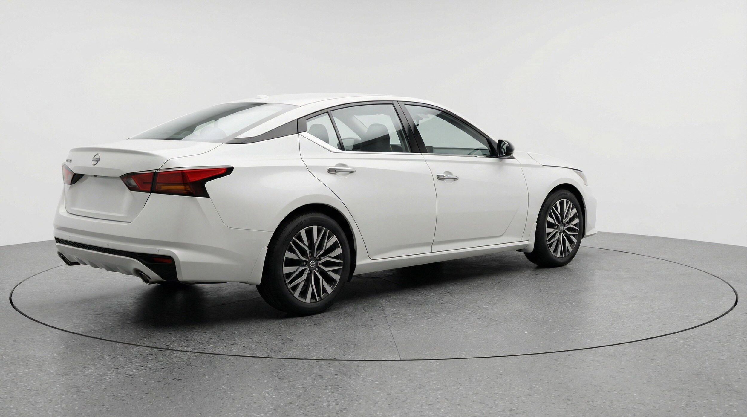 Thumbnail: 2025 Nissan Altima - 9