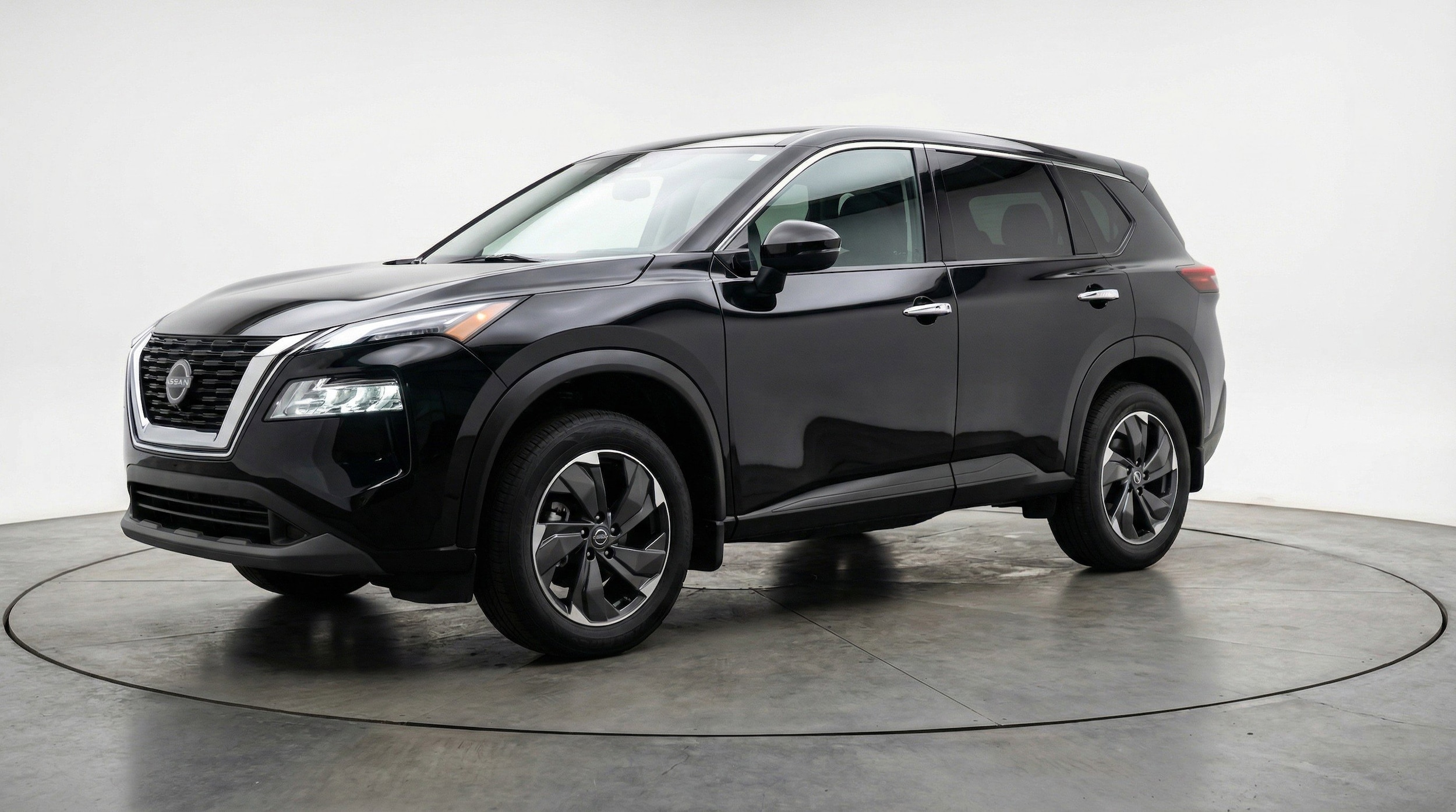 Thumbnail: 2025 Nissan Rogue - 3