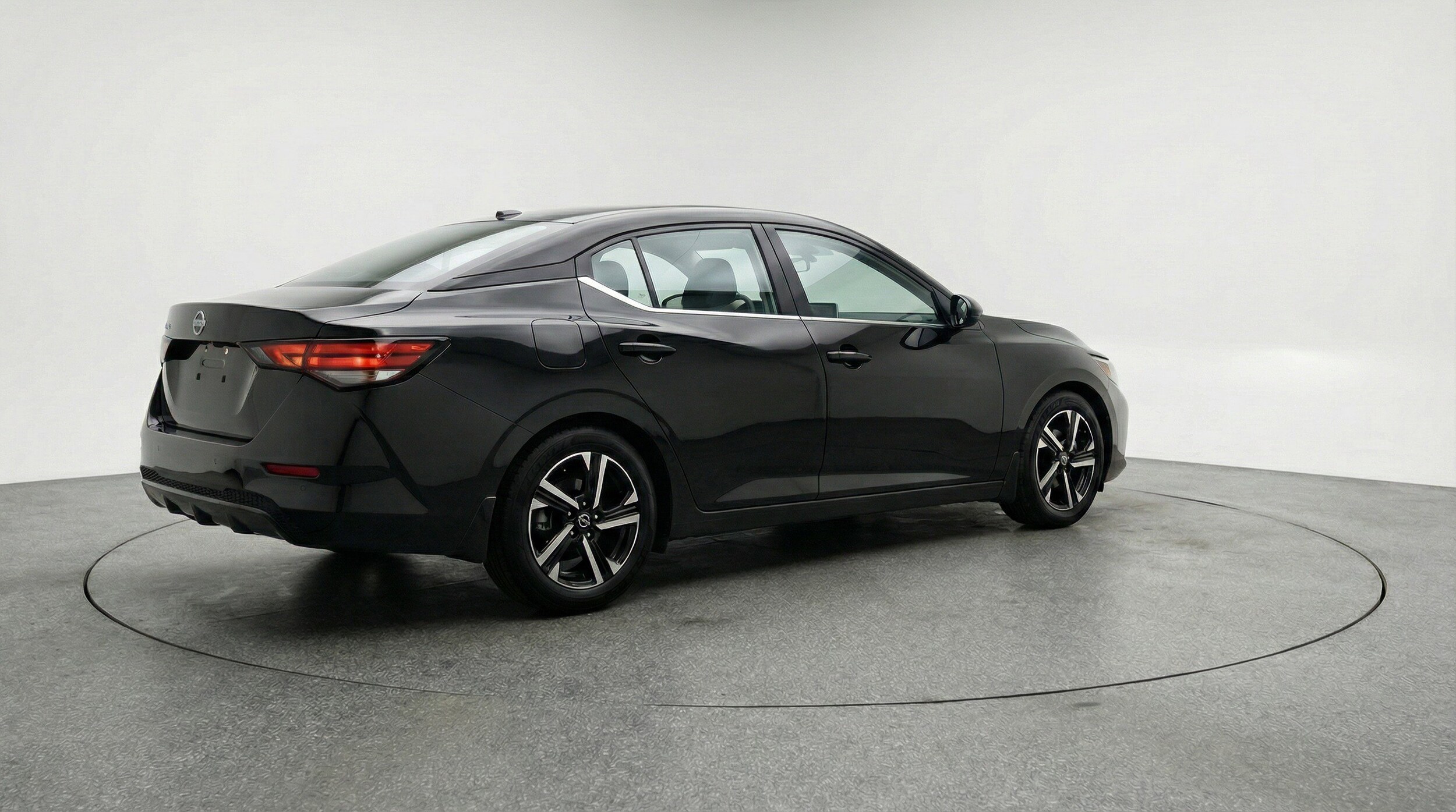 Thumbnail: 2025 Nissan Sentra - 9