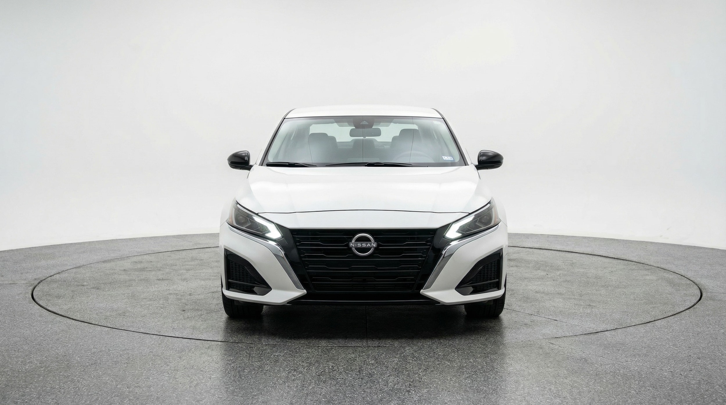 Thumbnail: 2025 Nissan Altima - 2