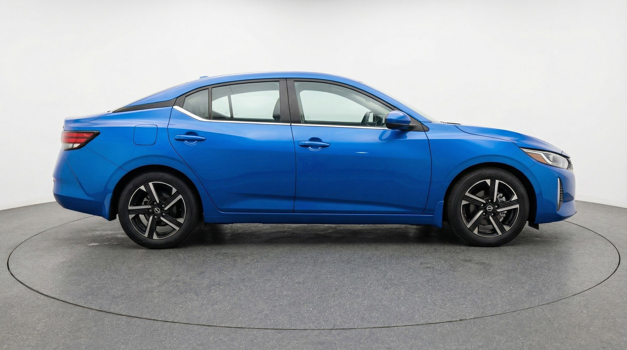 Thumbnail: 2025 Nissan Sentra - 11