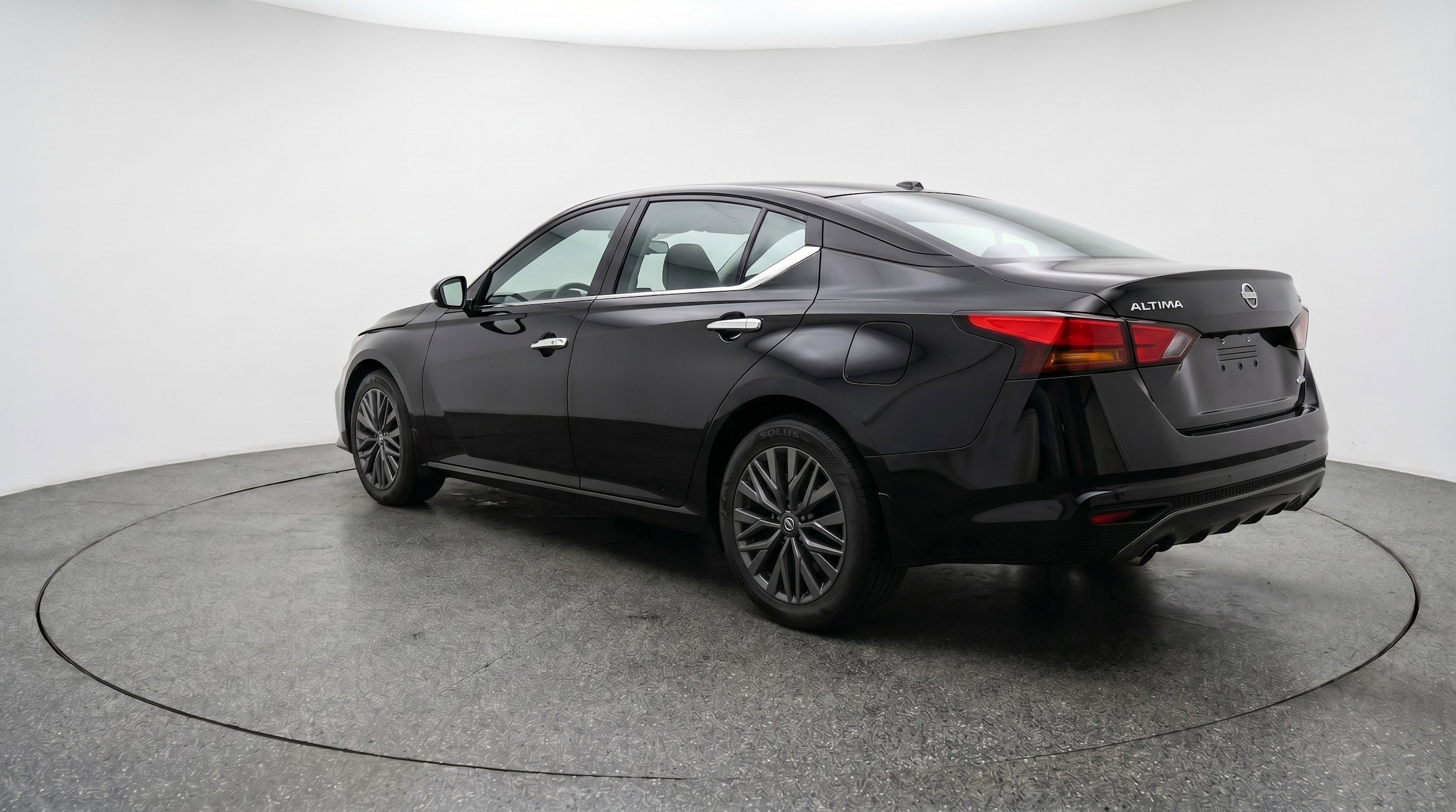 Thumbnail: 2025 Nissan Altima - 6