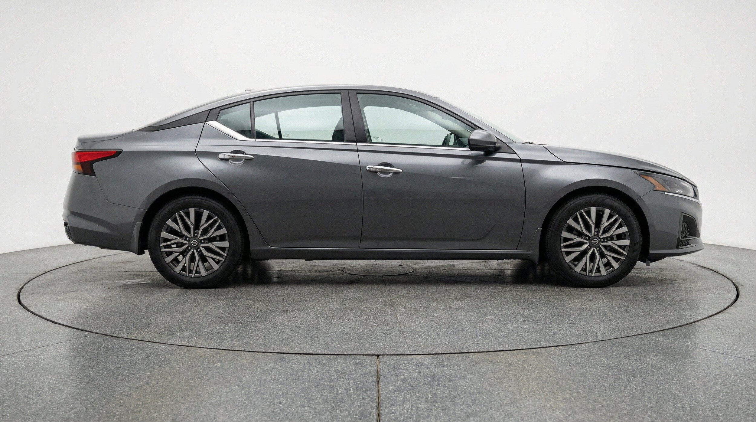 Thumbnail: 2025 Nissan Altima - 11