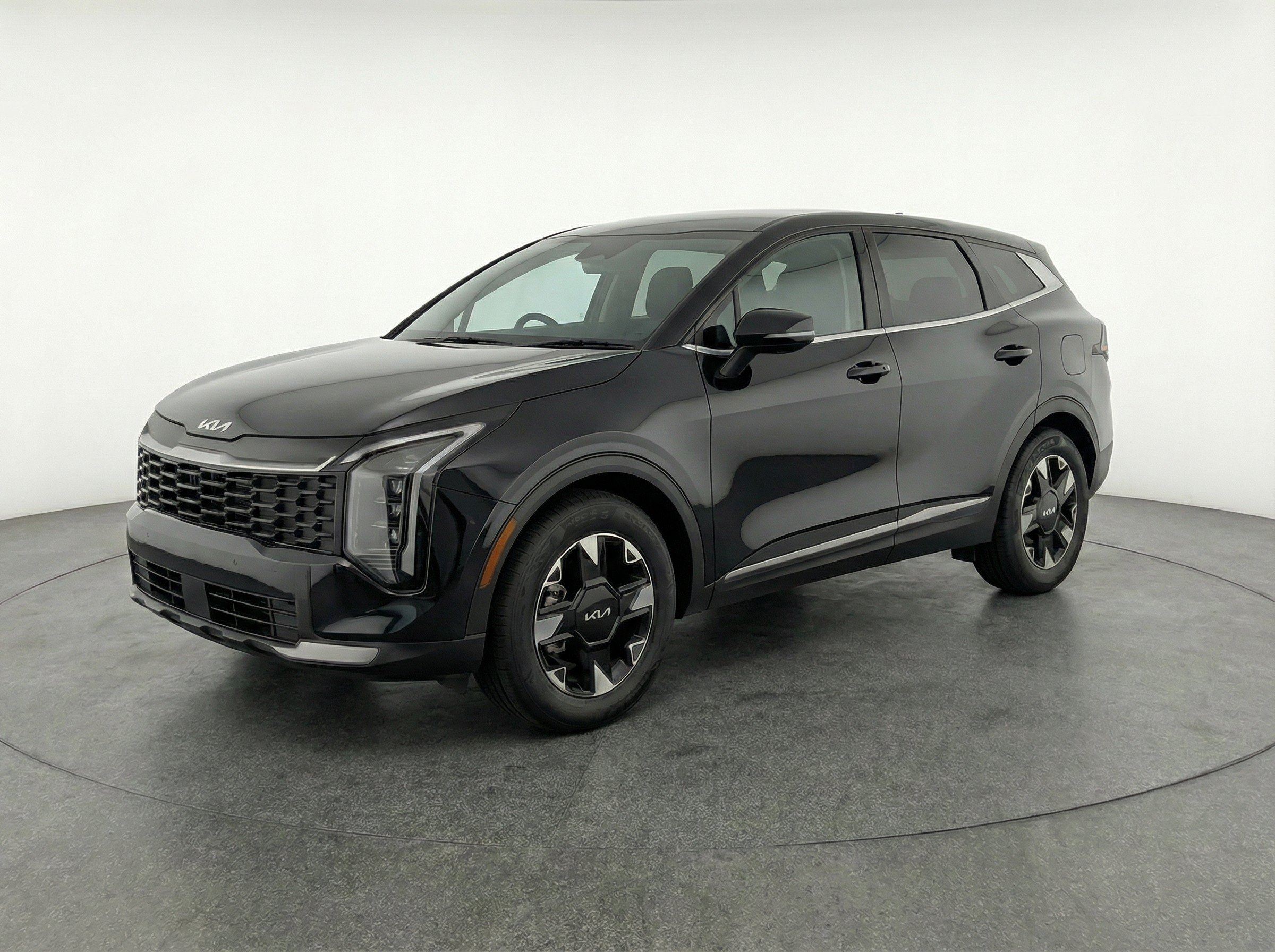 Thumbnail: 2026 Kia Sportage - 3