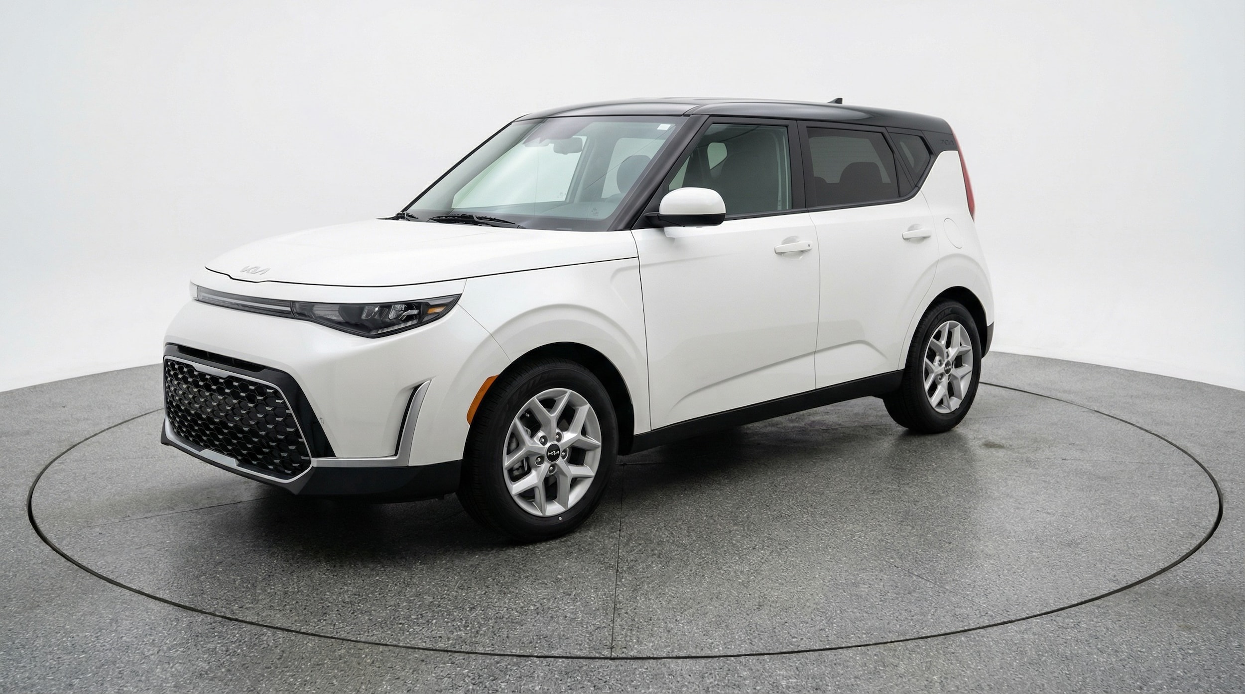 Thumbnail: 2025 Kia Soul - 3