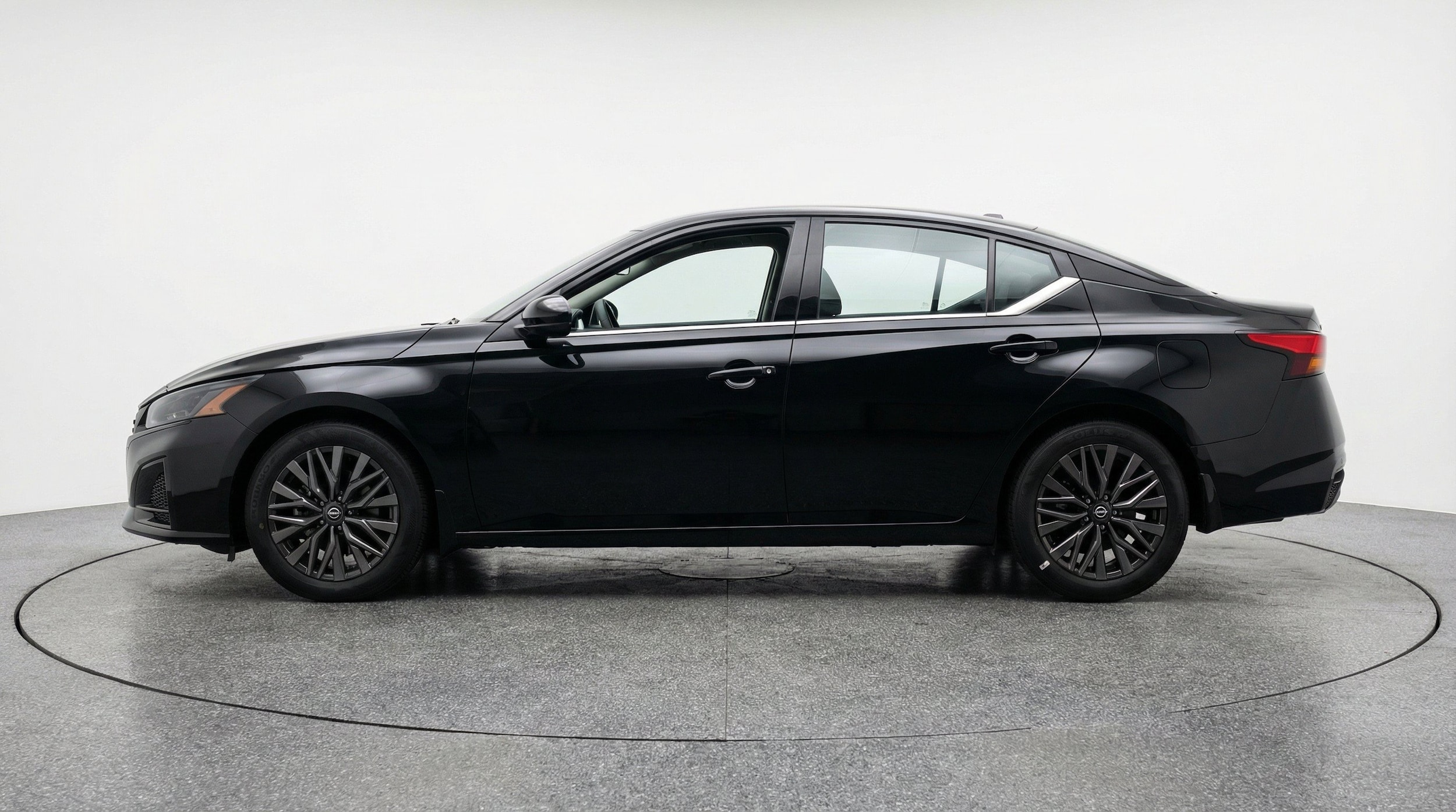 Thumbnail: 2026 Nissan Altima - 5