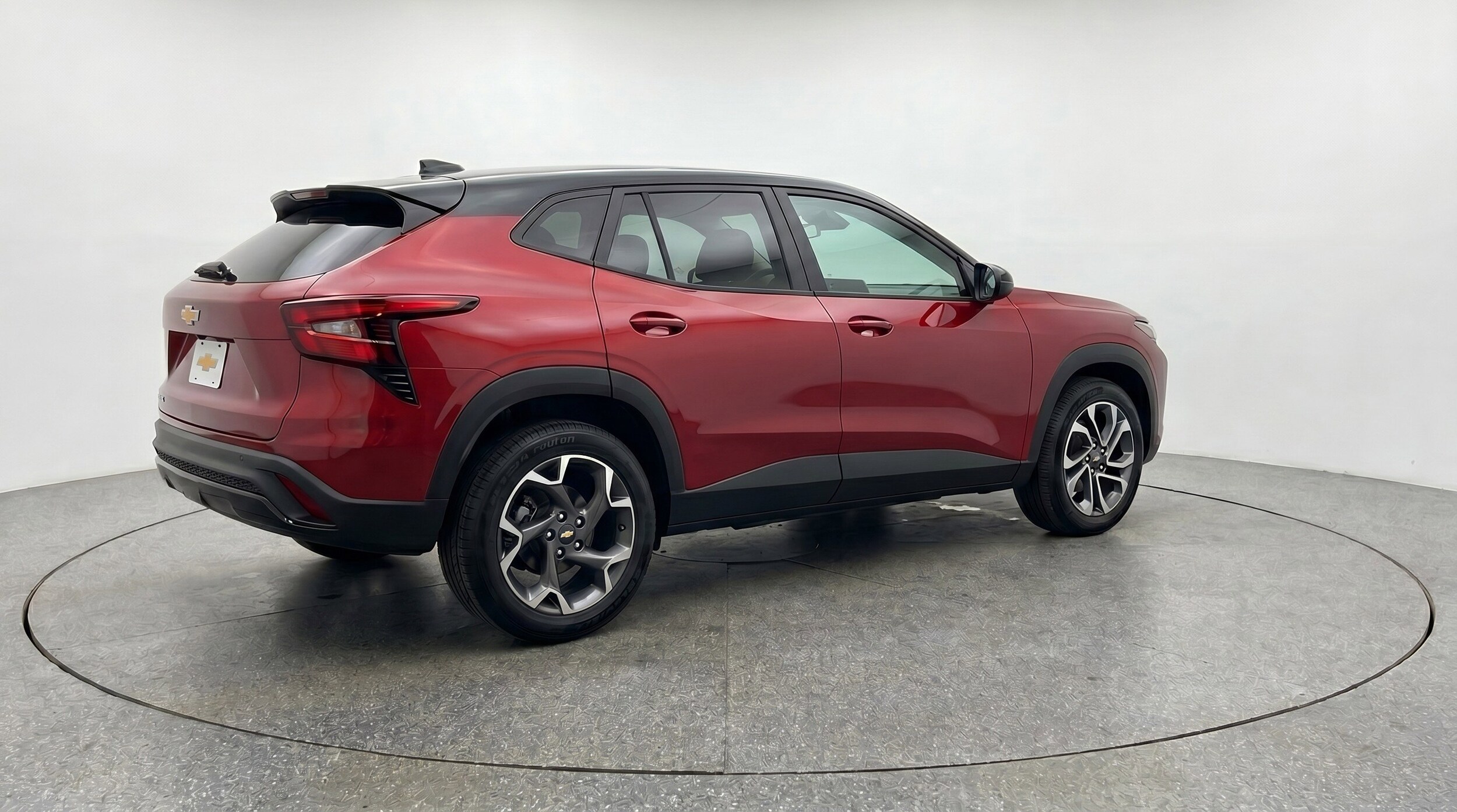 Thumbnail: 2025 Chevrolet Trax - 9