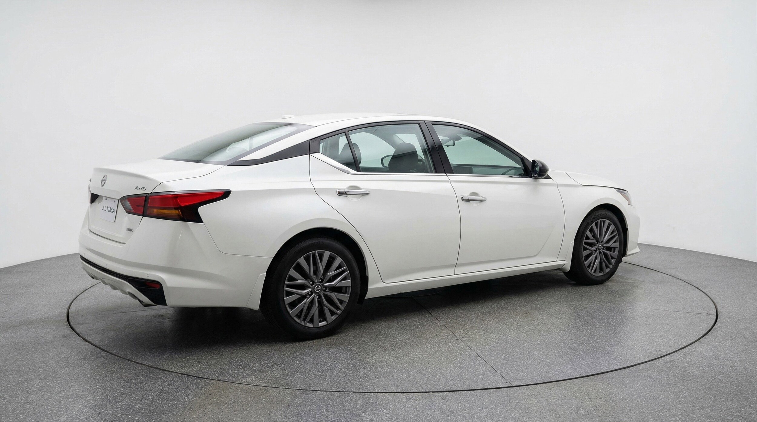 Thumbnail: 2025 Nissan Altima - 9