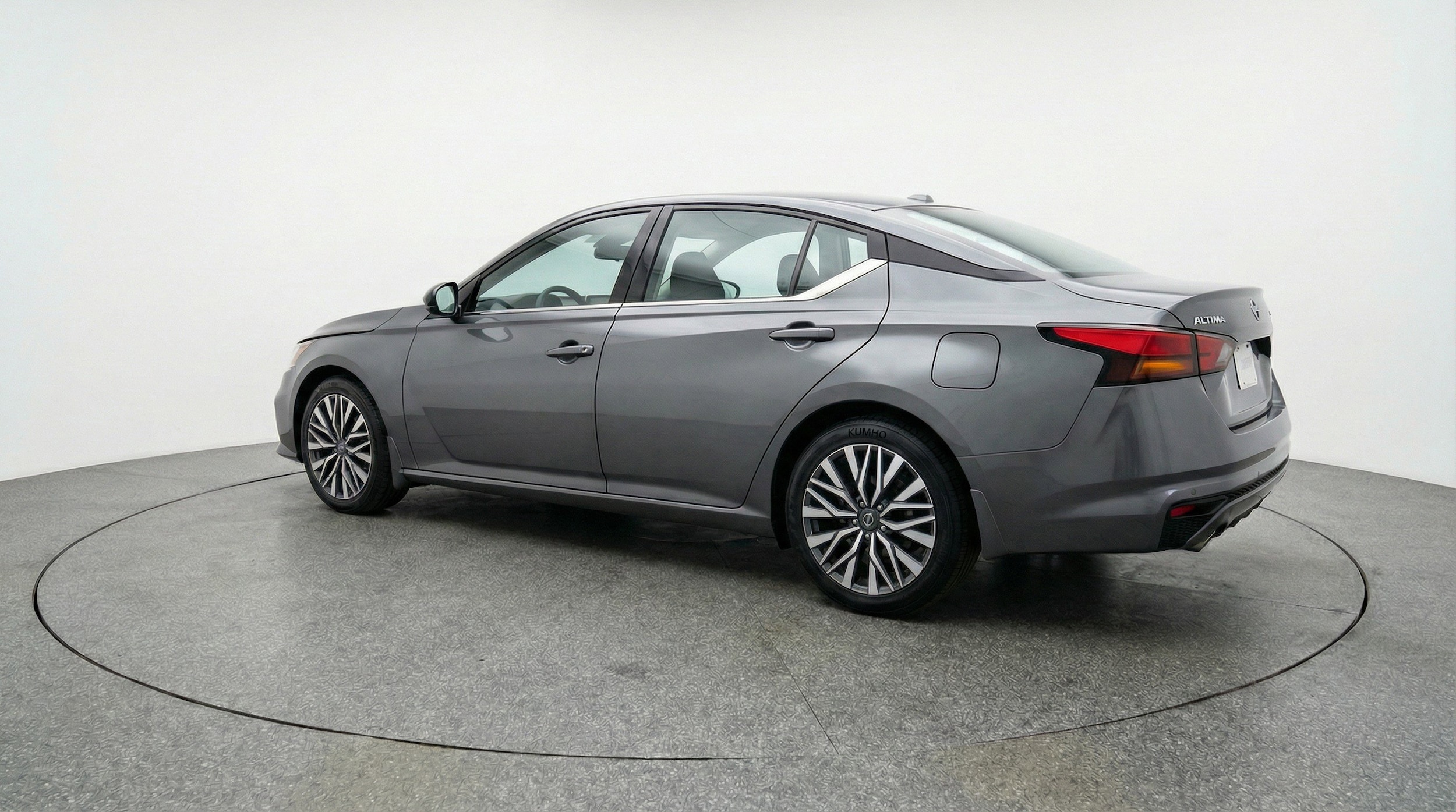 Thumbnail: 2025 Nissan Altima - 6