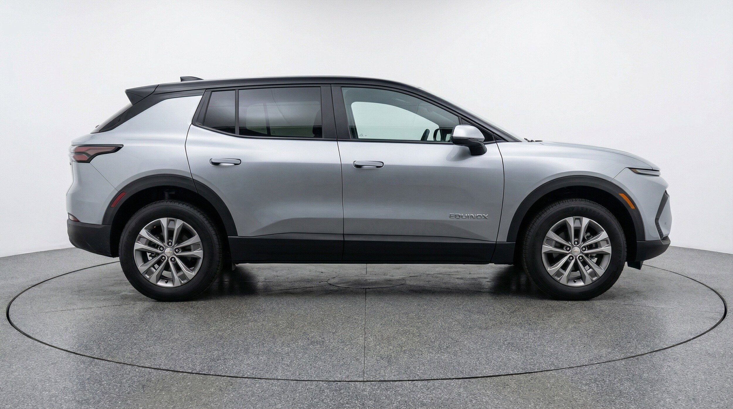 Thumbnail: 2025 Chevrolet Equinox - 11