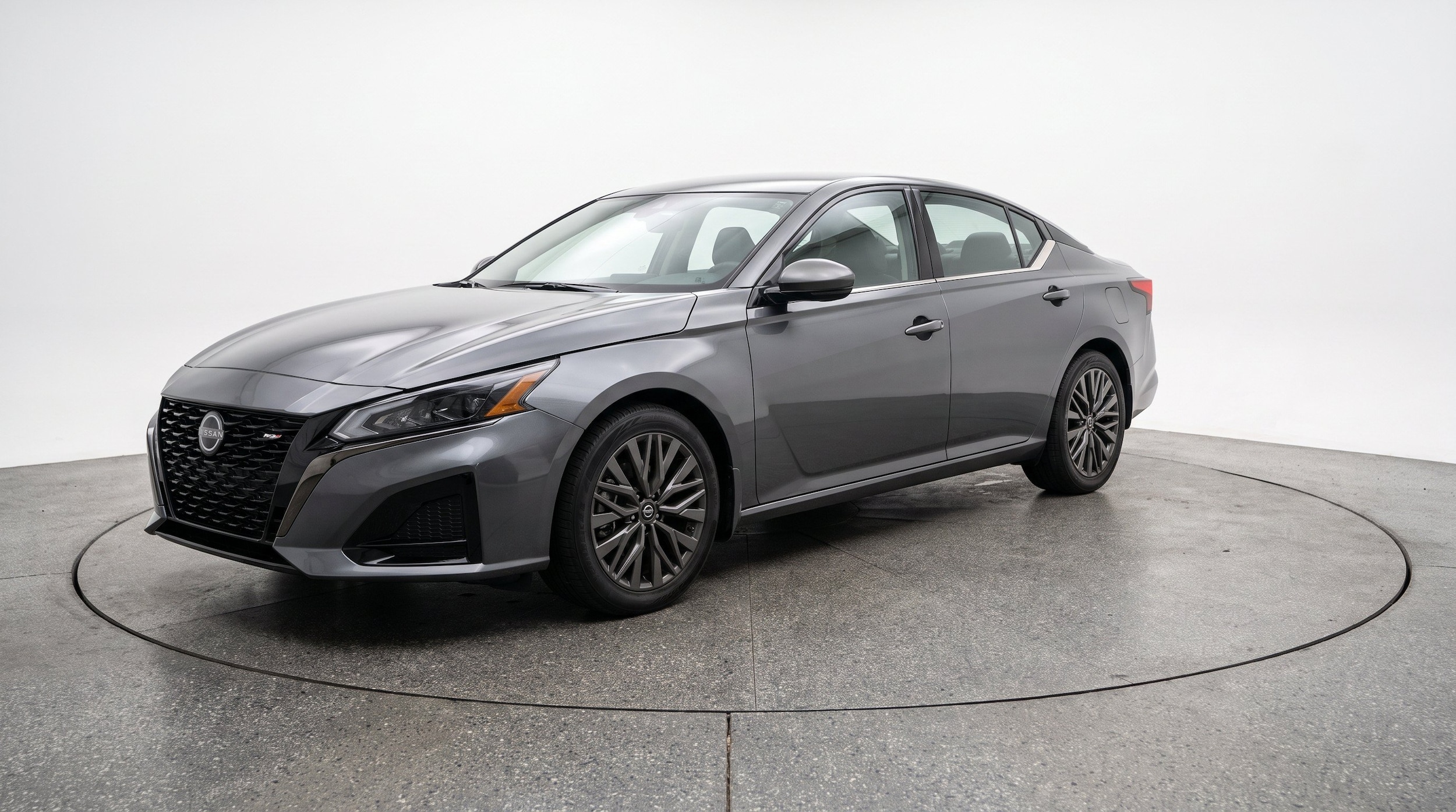 Thumbnail: 2025 Nissan Altima - 3