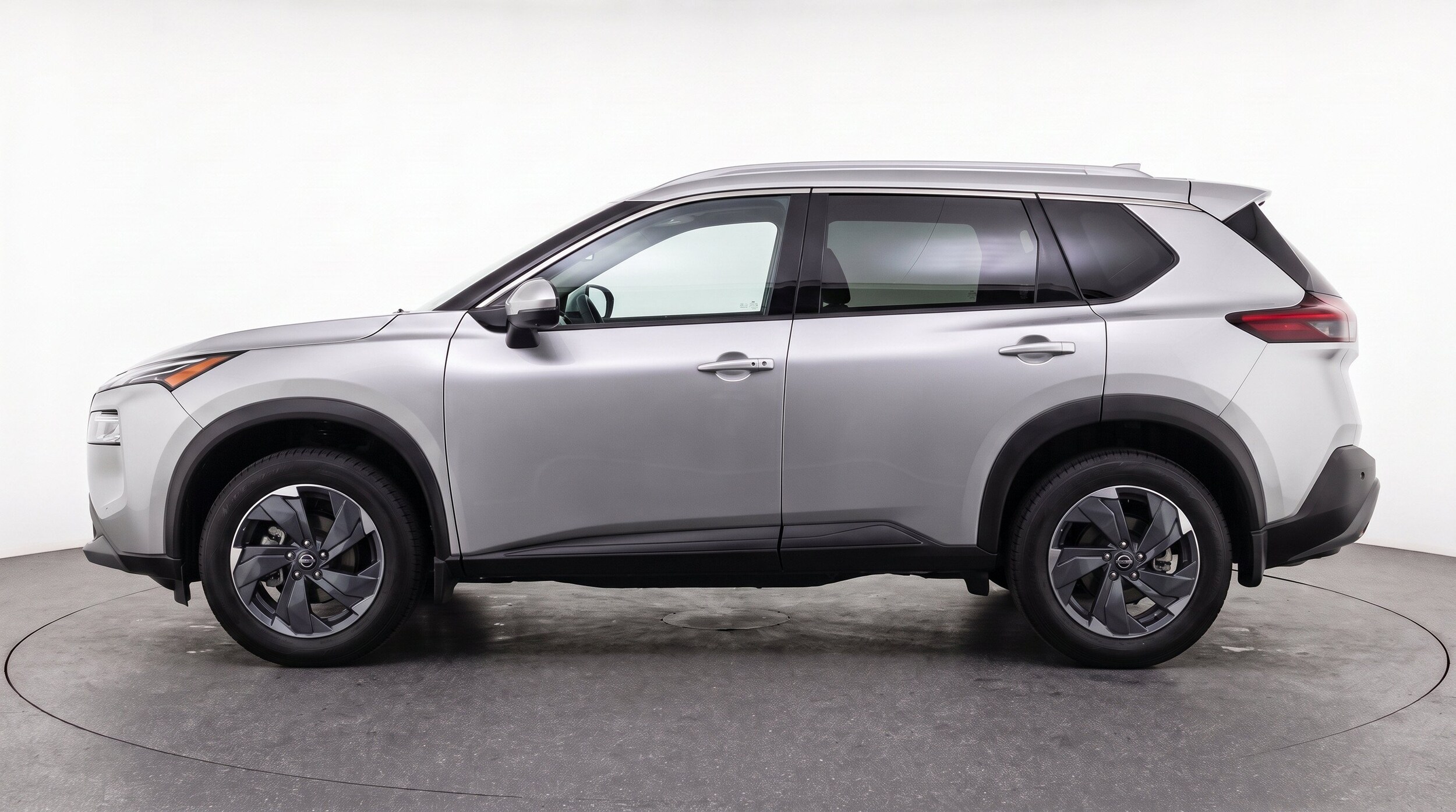 Thumbnail: 2025 Nissan Rogue - 5