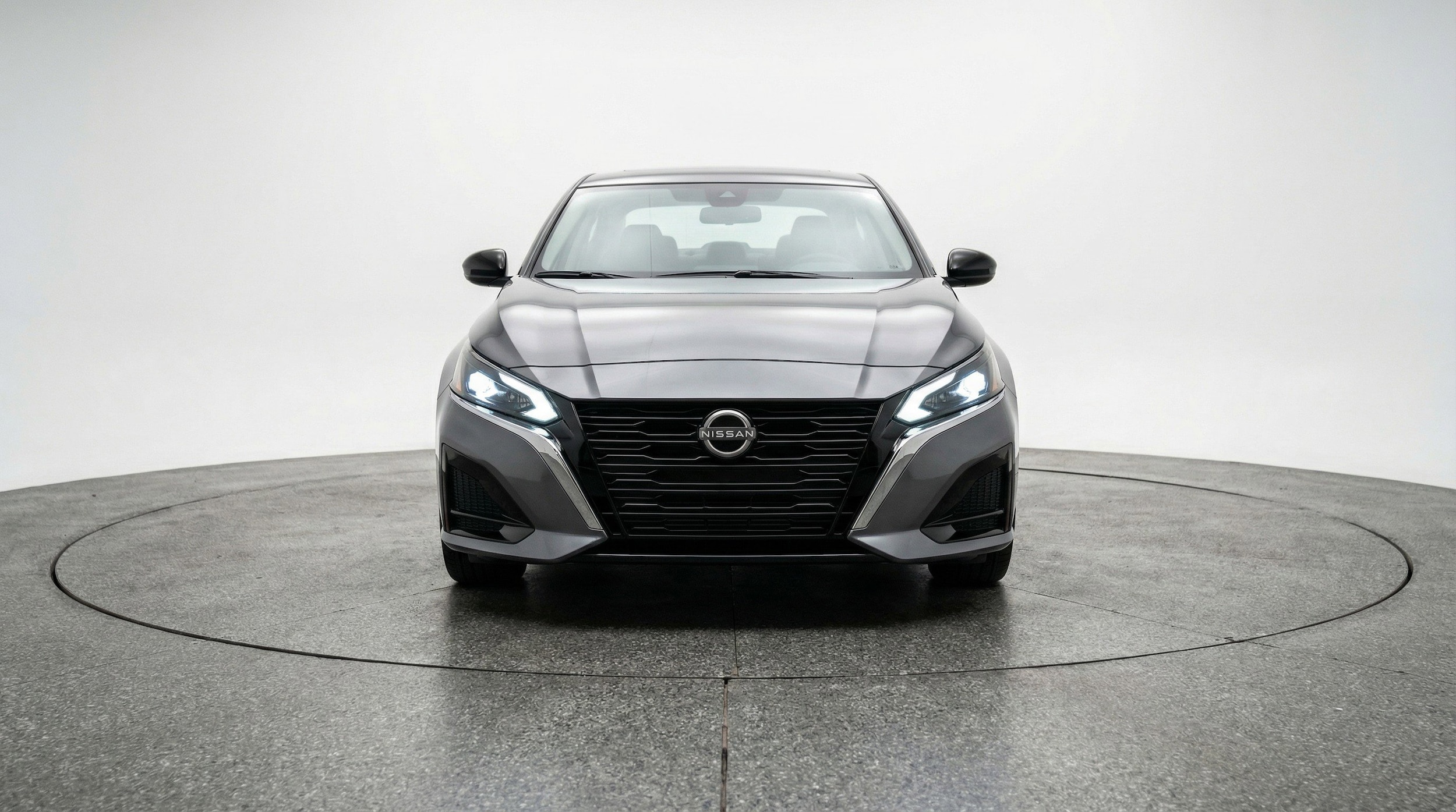 Thumbnail: 2025 Nissan Altima - 2