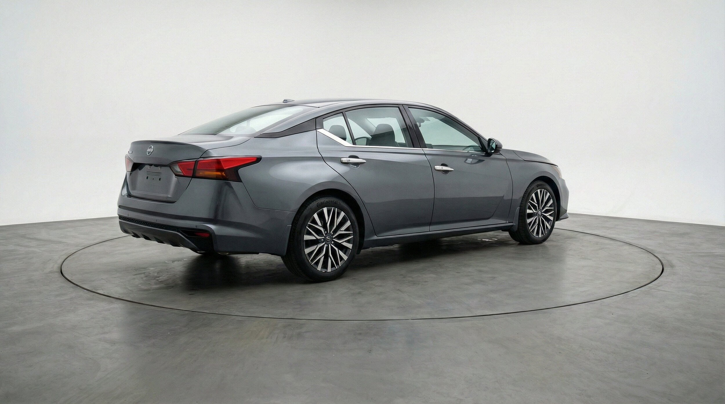 Thumbnail: 2025 Nissan Altima - 9