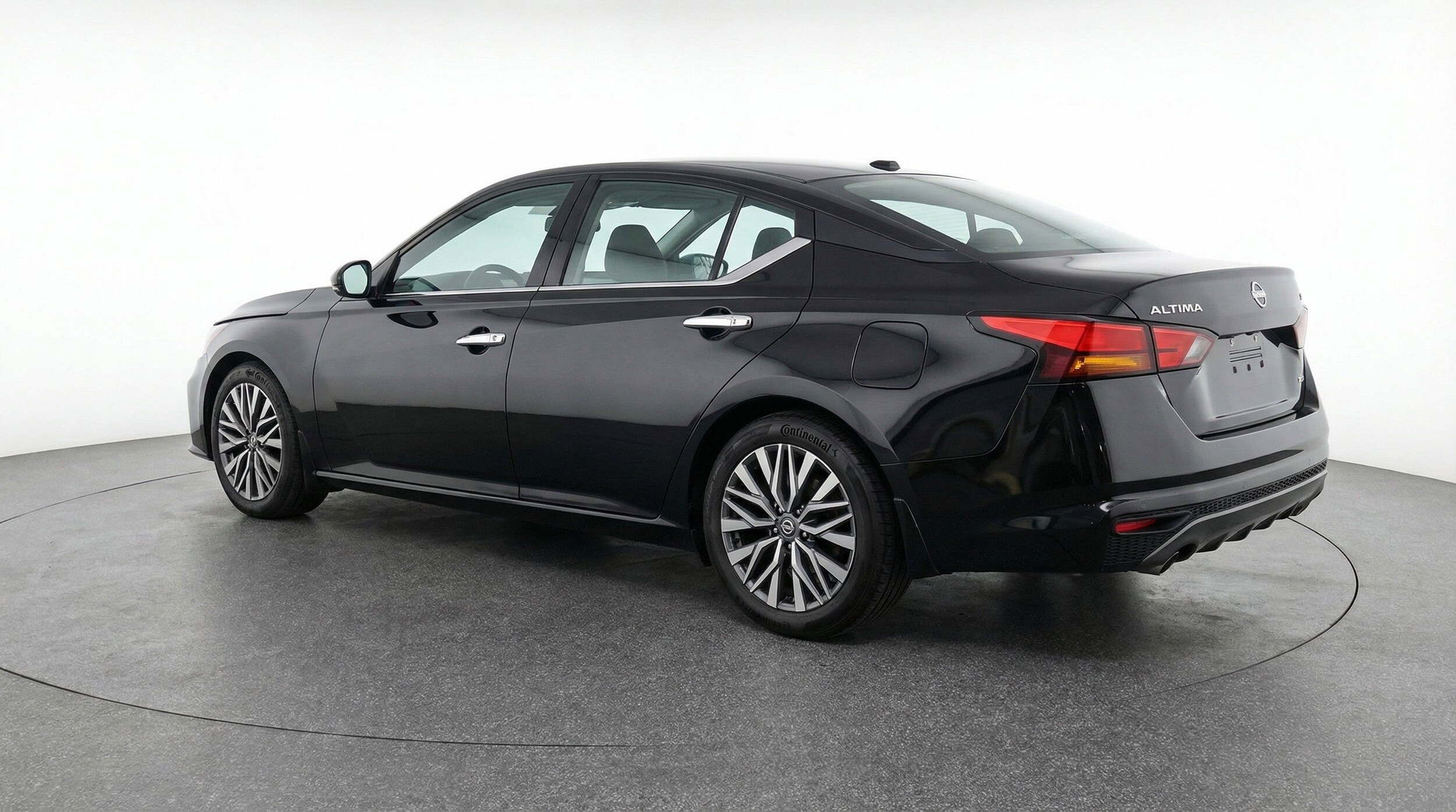 Thumbnail: 2025 Nissan Altima - 6