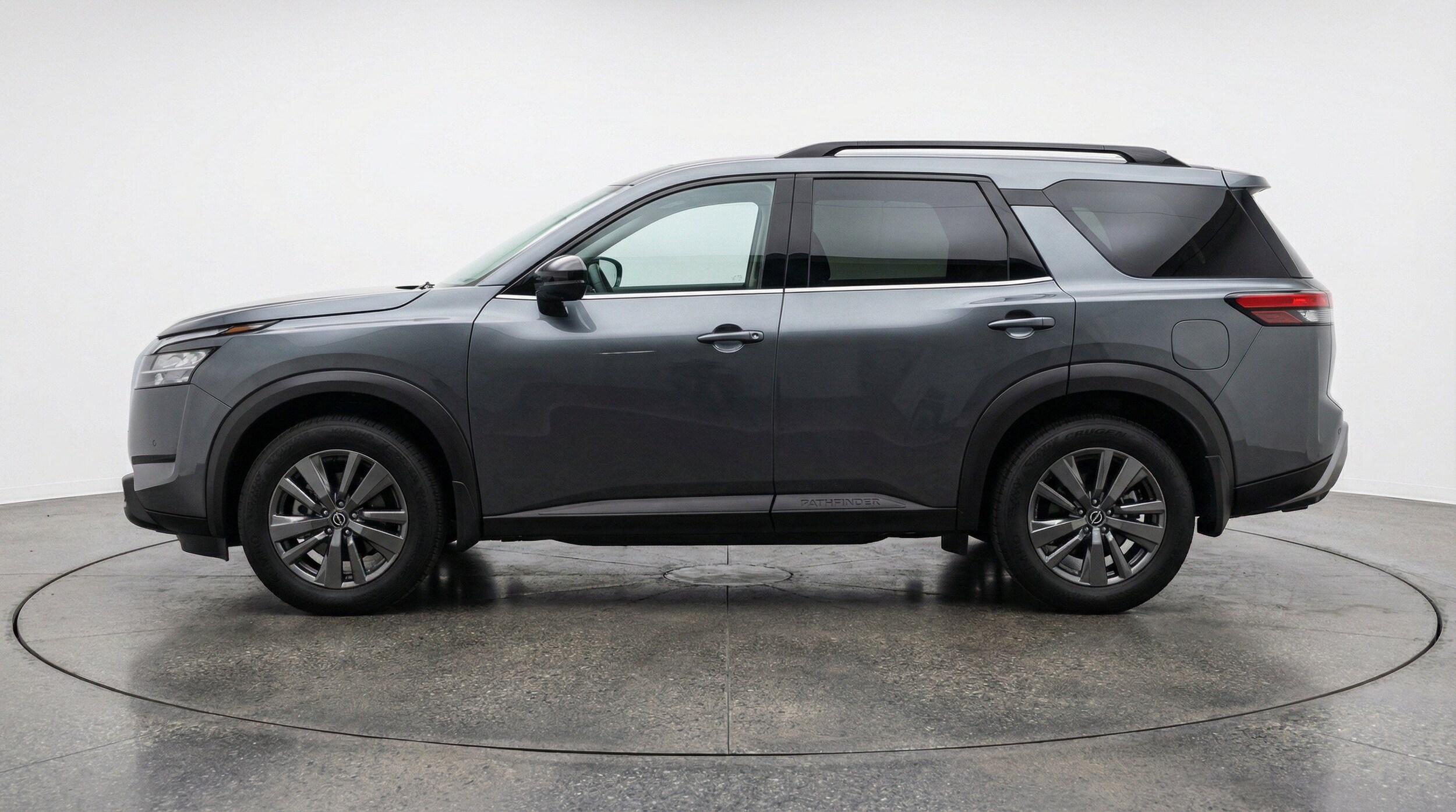 Thumbnail: 2025 Nissan Pathfinder - 5