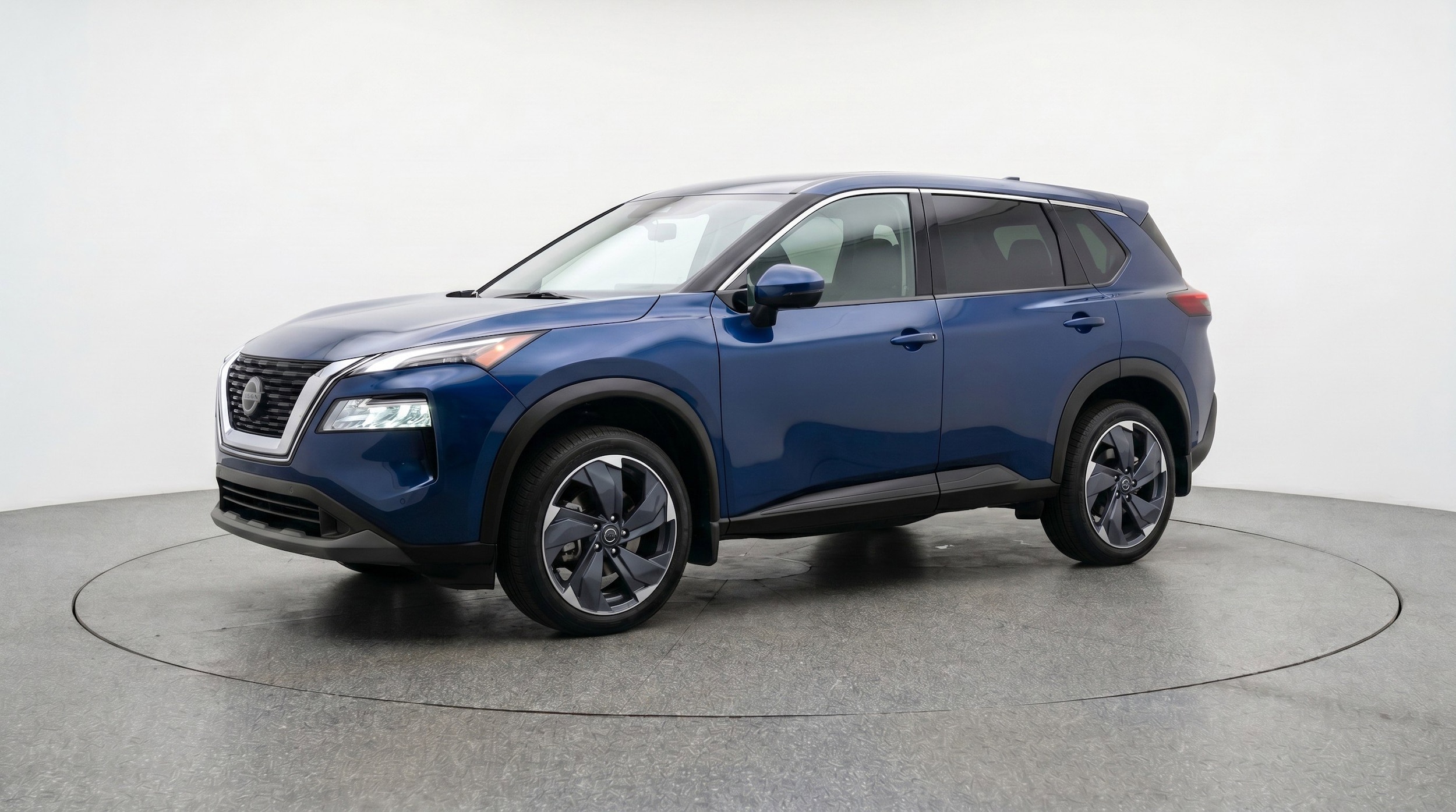 Thumbnail: 2025 Nissan Rogue - 3