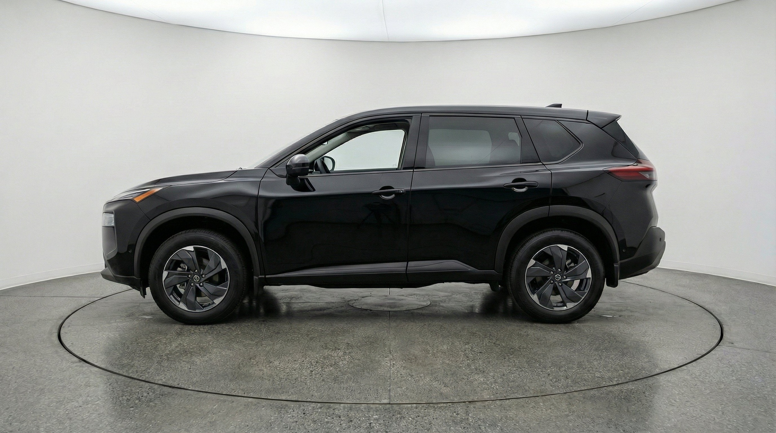 Thumbnail: 2025 Nissan Rogue - 5
