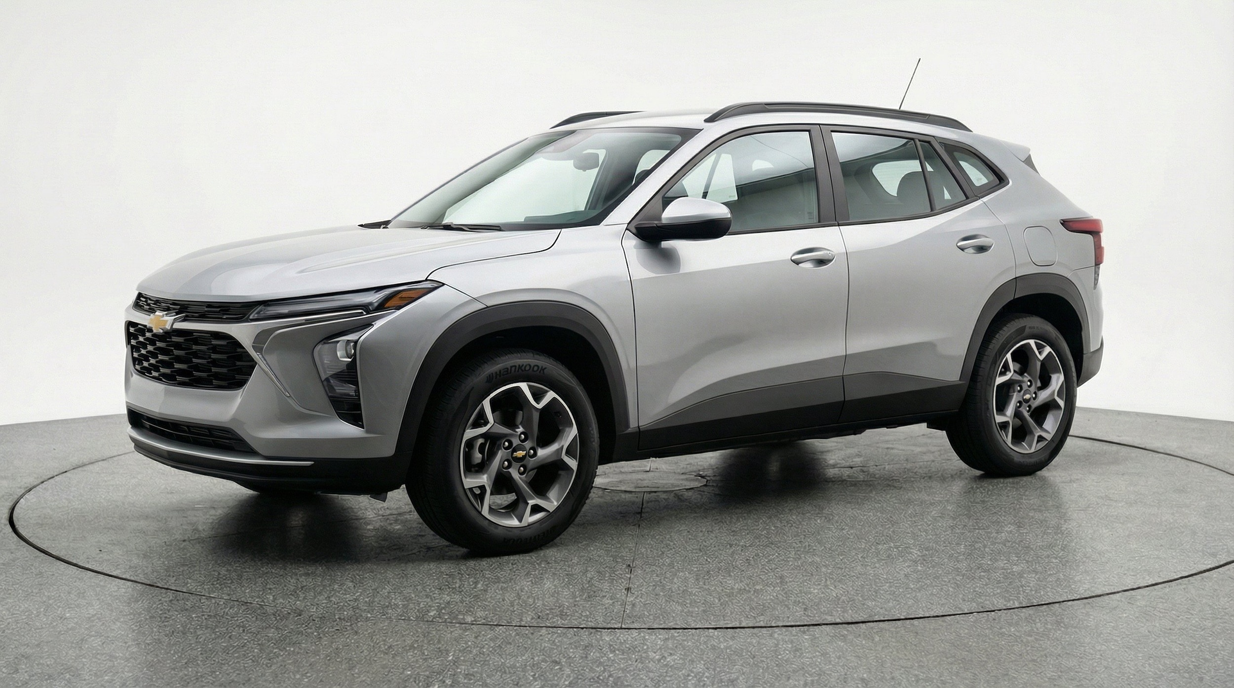 Thumbnail: 2025 Chevrolet Trax - 3
