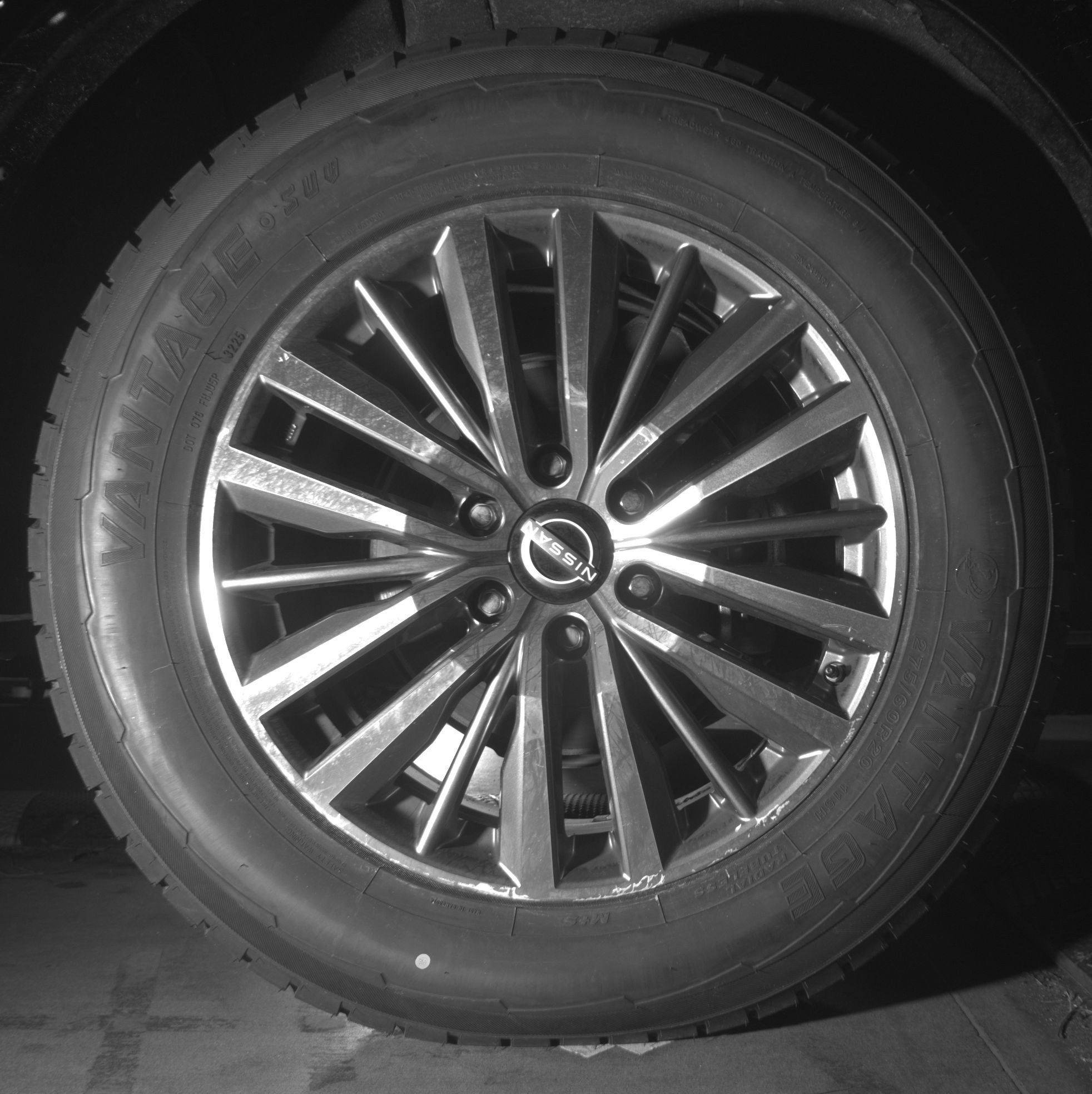 Thumbnail: 2023 Nissan Armada - 15