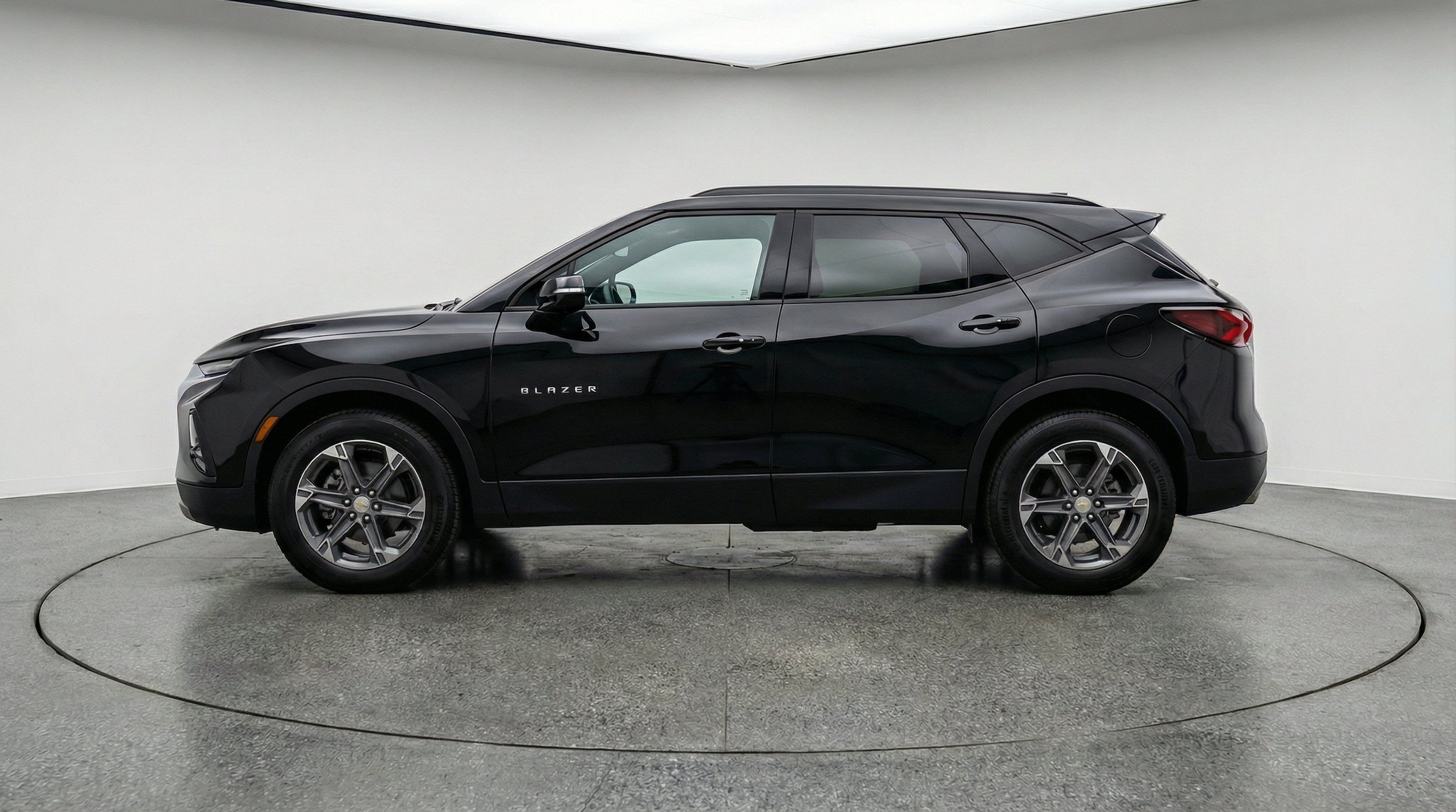 Thumbnail: 2026 Chevrolet Blazer - 5
