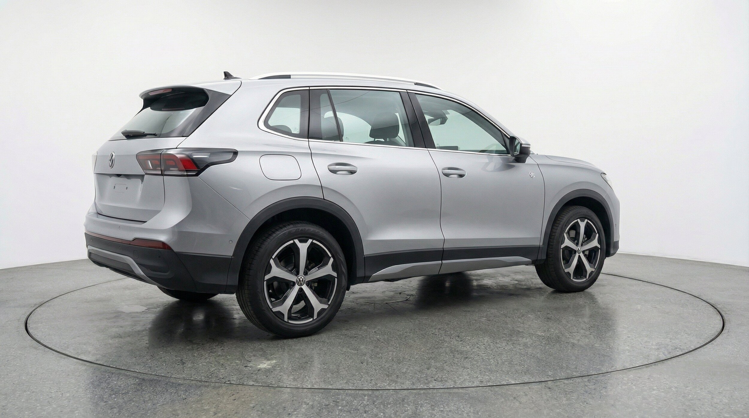 Thumbnail: 2026 Volkswagen Tiguan - 9