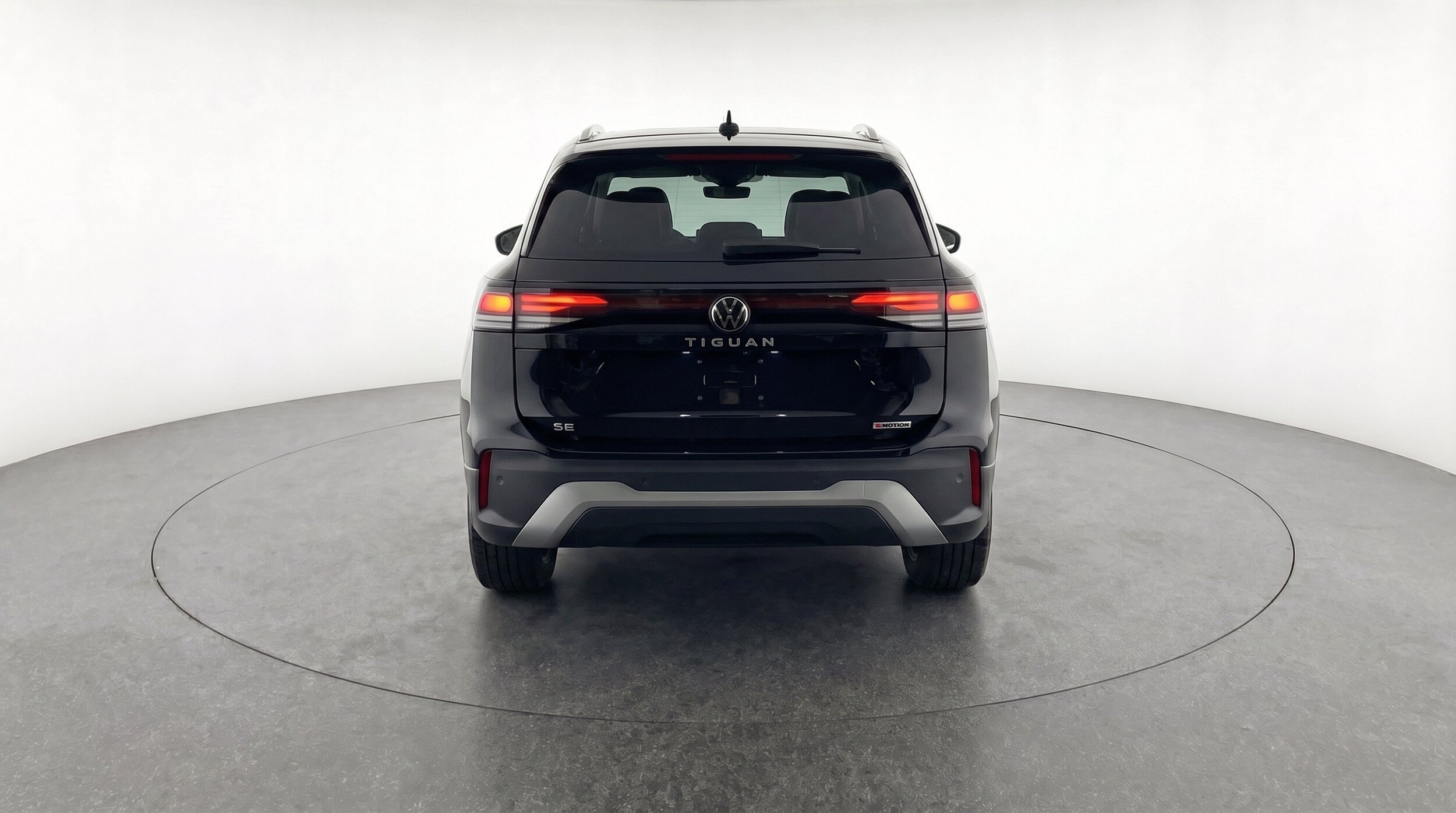 Thumbnail: 2026 Volkswagen Tiguan - 7