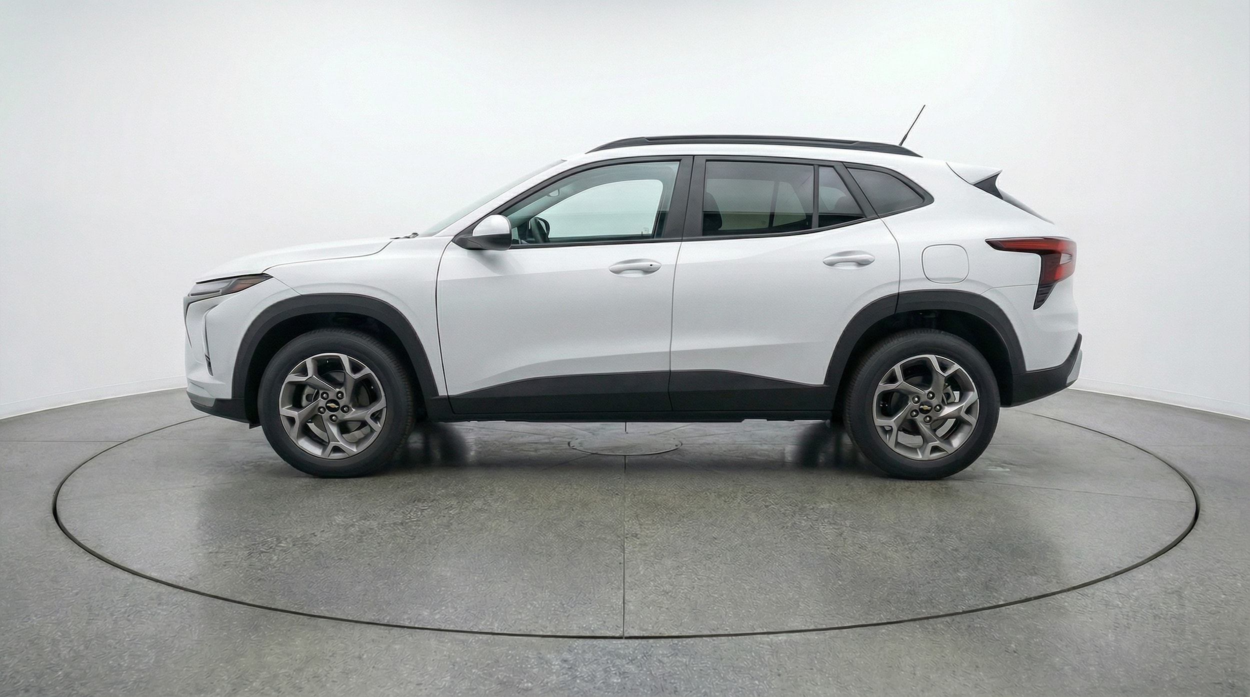 Thumbnail: 2025 Chevrolet Trax - 4