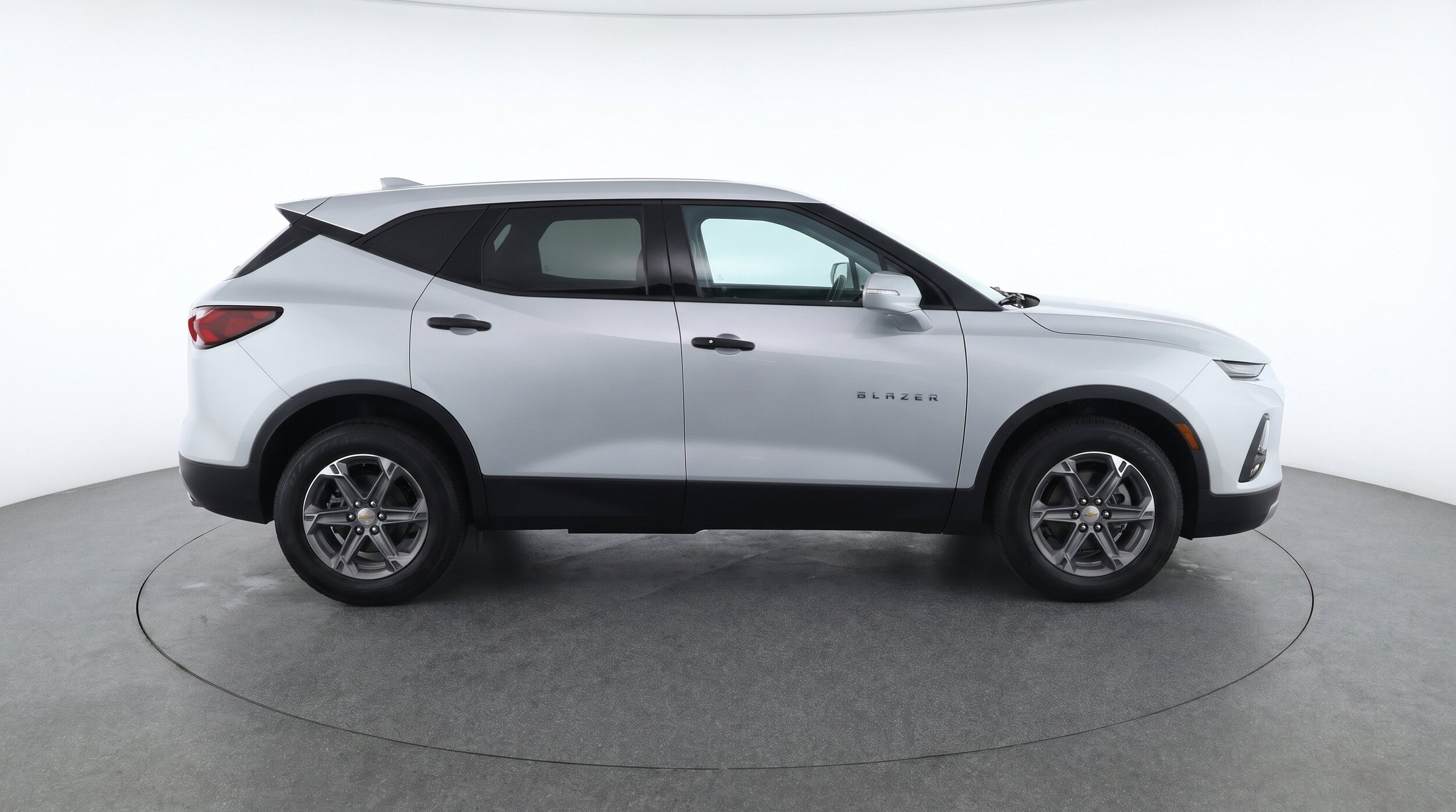 Thumbnail: 2025 Chevrolet Blazer - 10