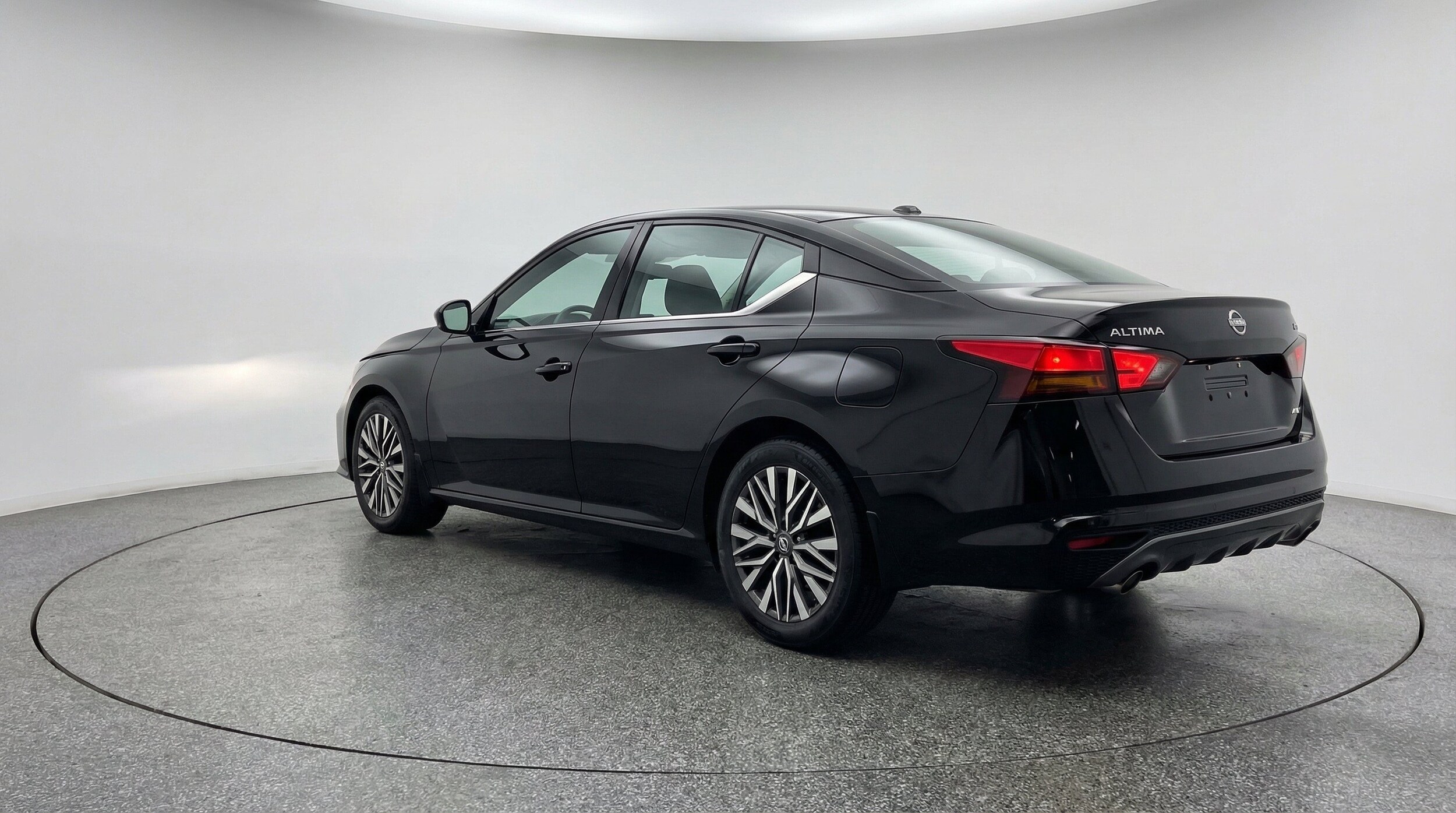 Thumbnail: 2026 Nissan Altima - 6