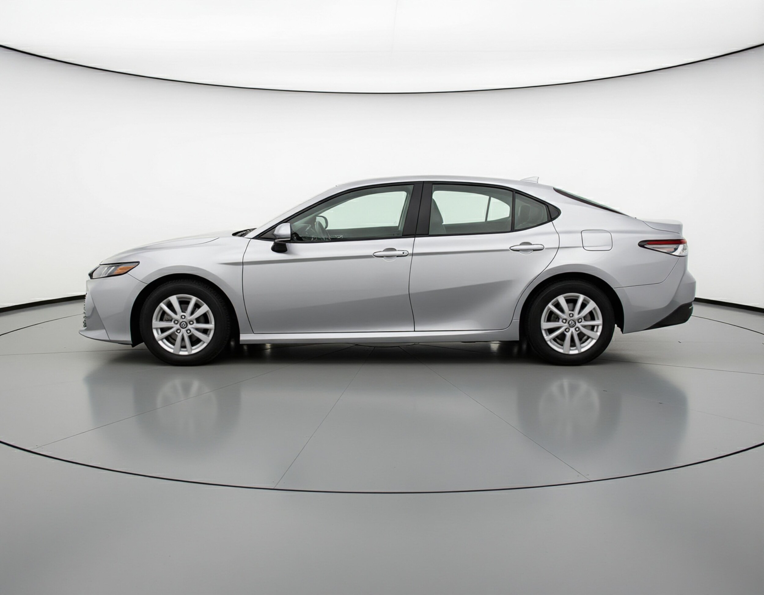 Thumbnail: 2025 Toyota Camry - 4