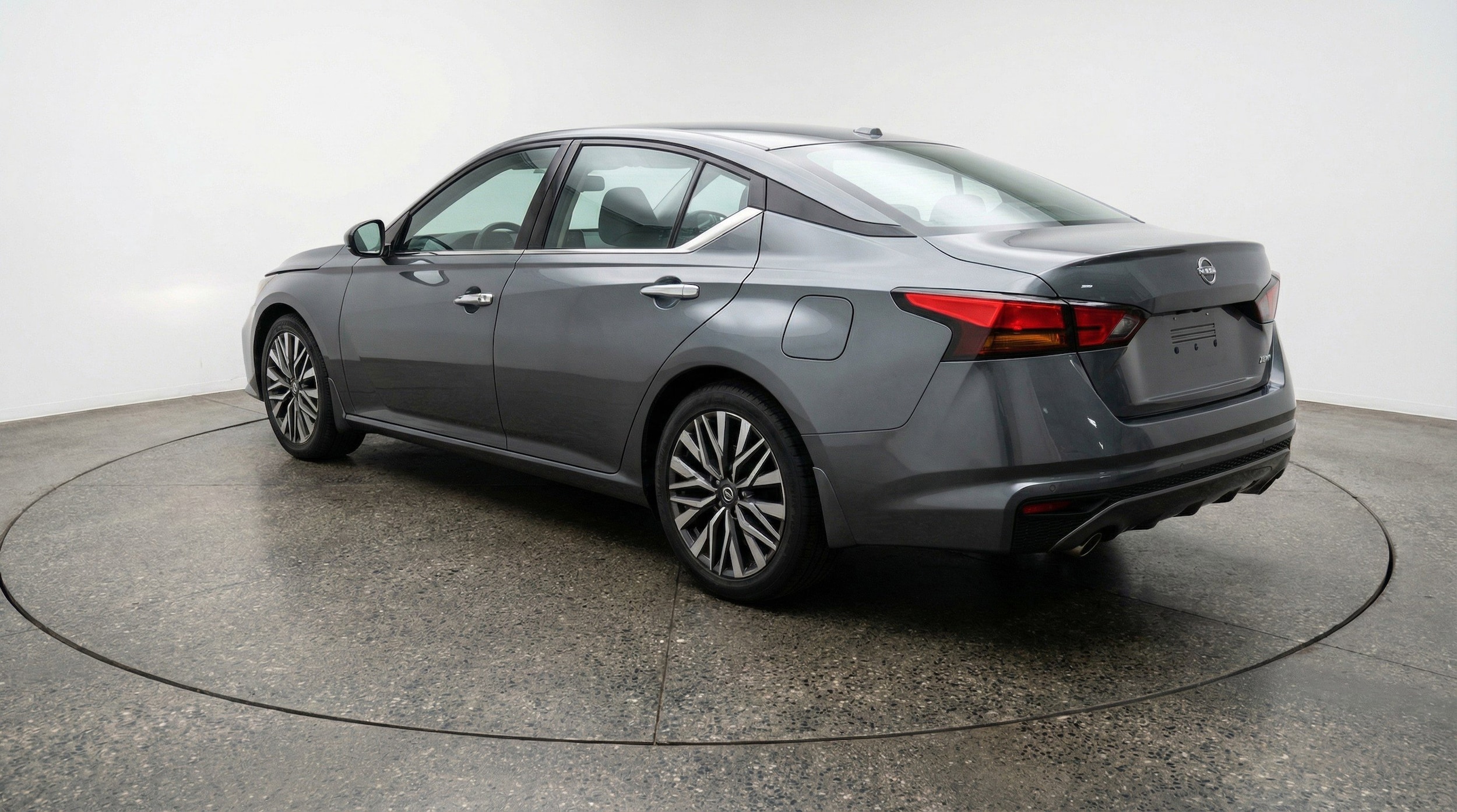 Thumbnail: 2025 Nissan Altima - 6