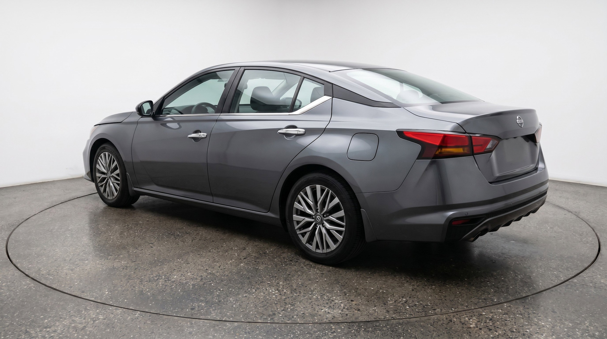 Thumbnail: 2025 Nissan Altima - 6