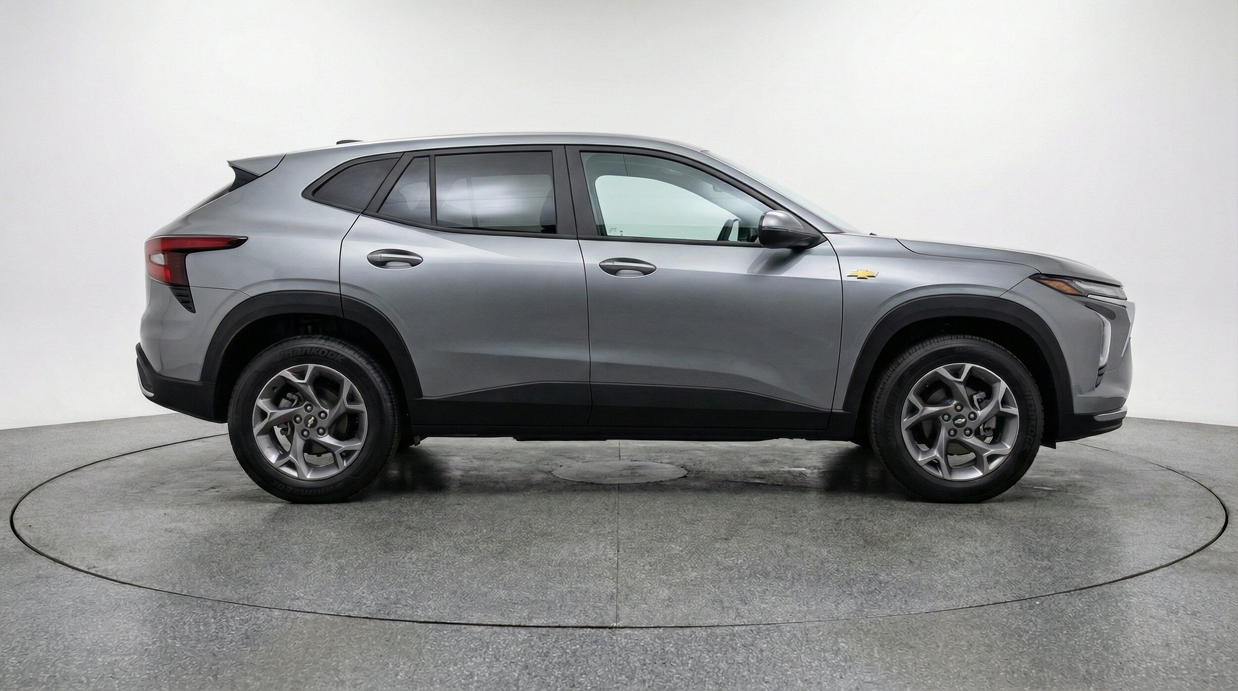 Thumbnail: 2025 Chevrolet Trax - 11