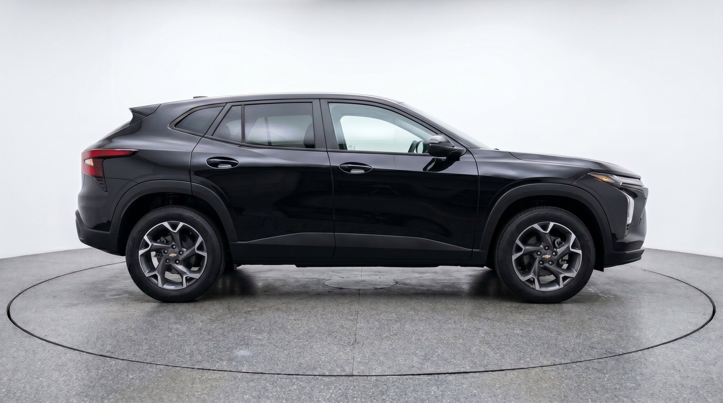 Thumbnail: 2025 Chevrolet Trax - 11