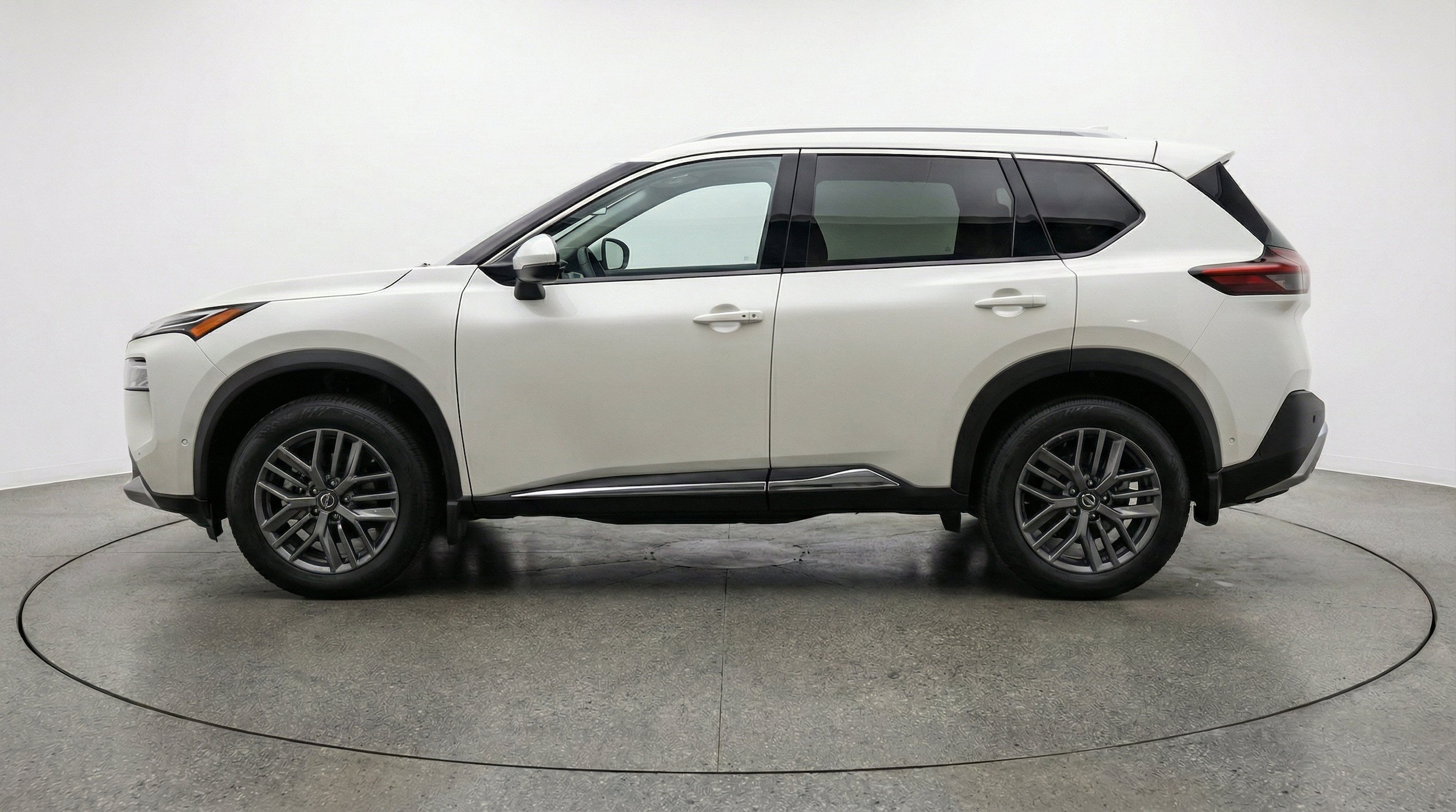 Thumbnail: 2026 Nissan Rogue - 5