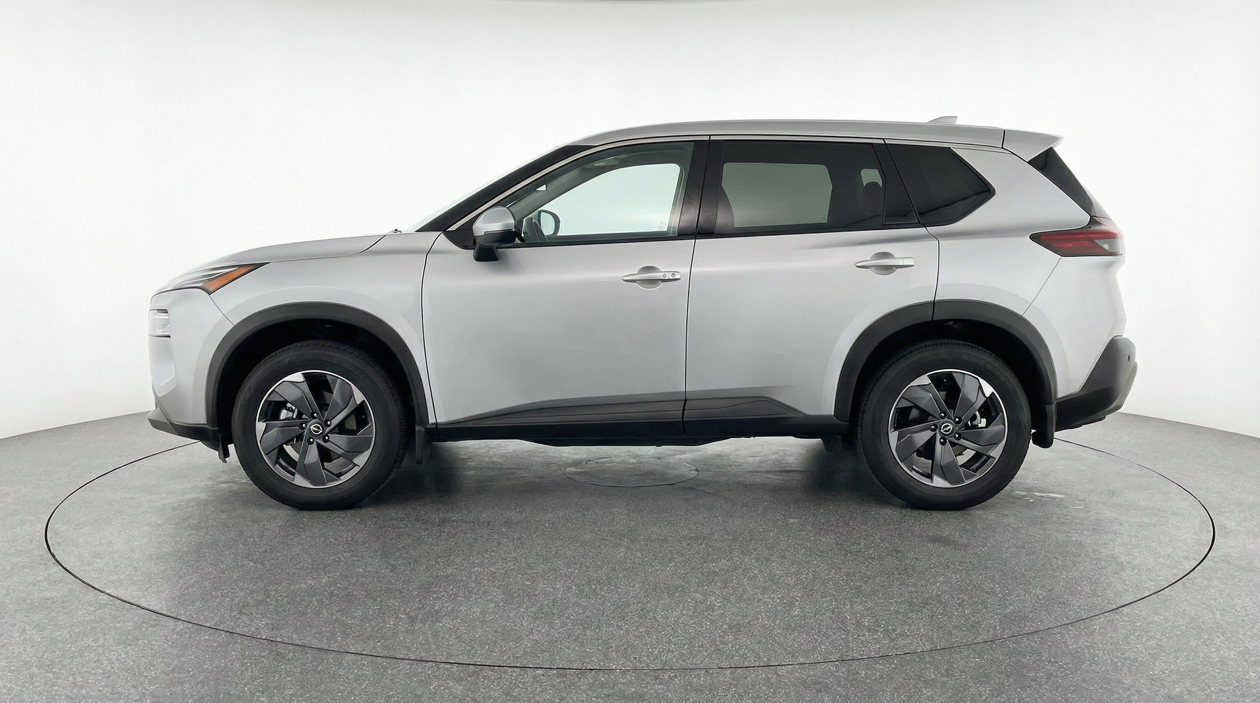 Thumbnail: 2025 Nissan Rogue - 5