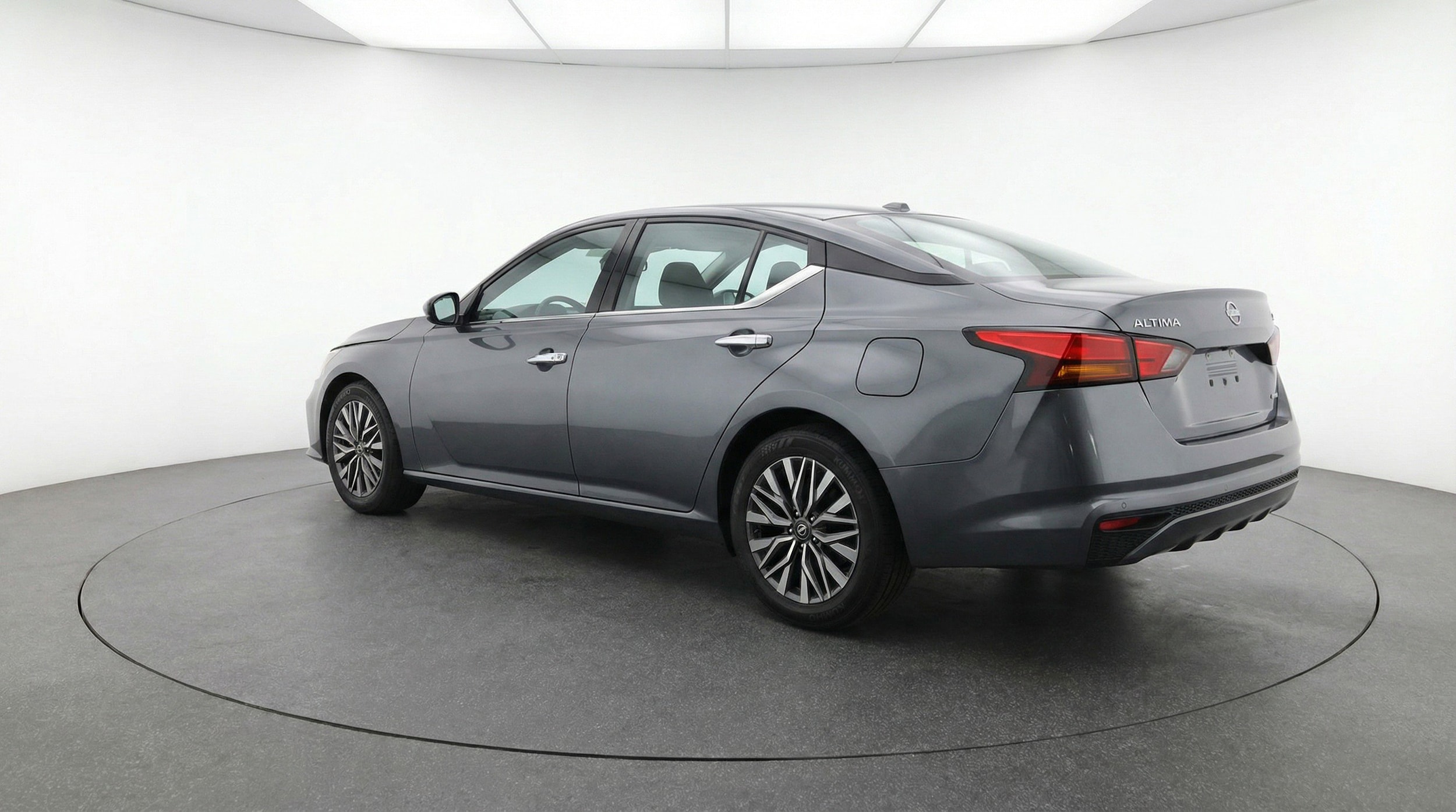 Thumbnail: 2025 Nissan Altima - 6