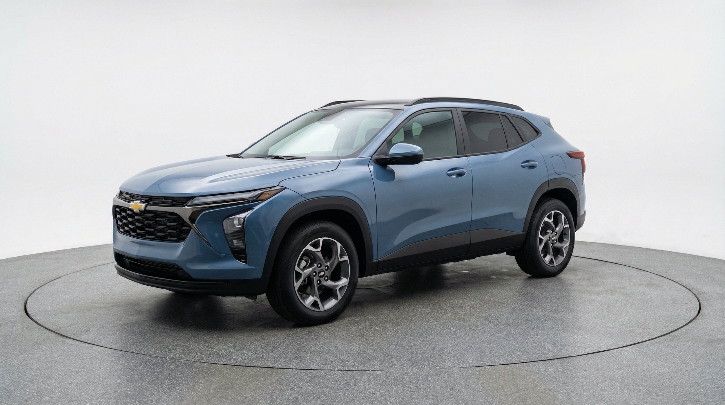 Thumbnail: 2025 Chevrolet Trax - 3