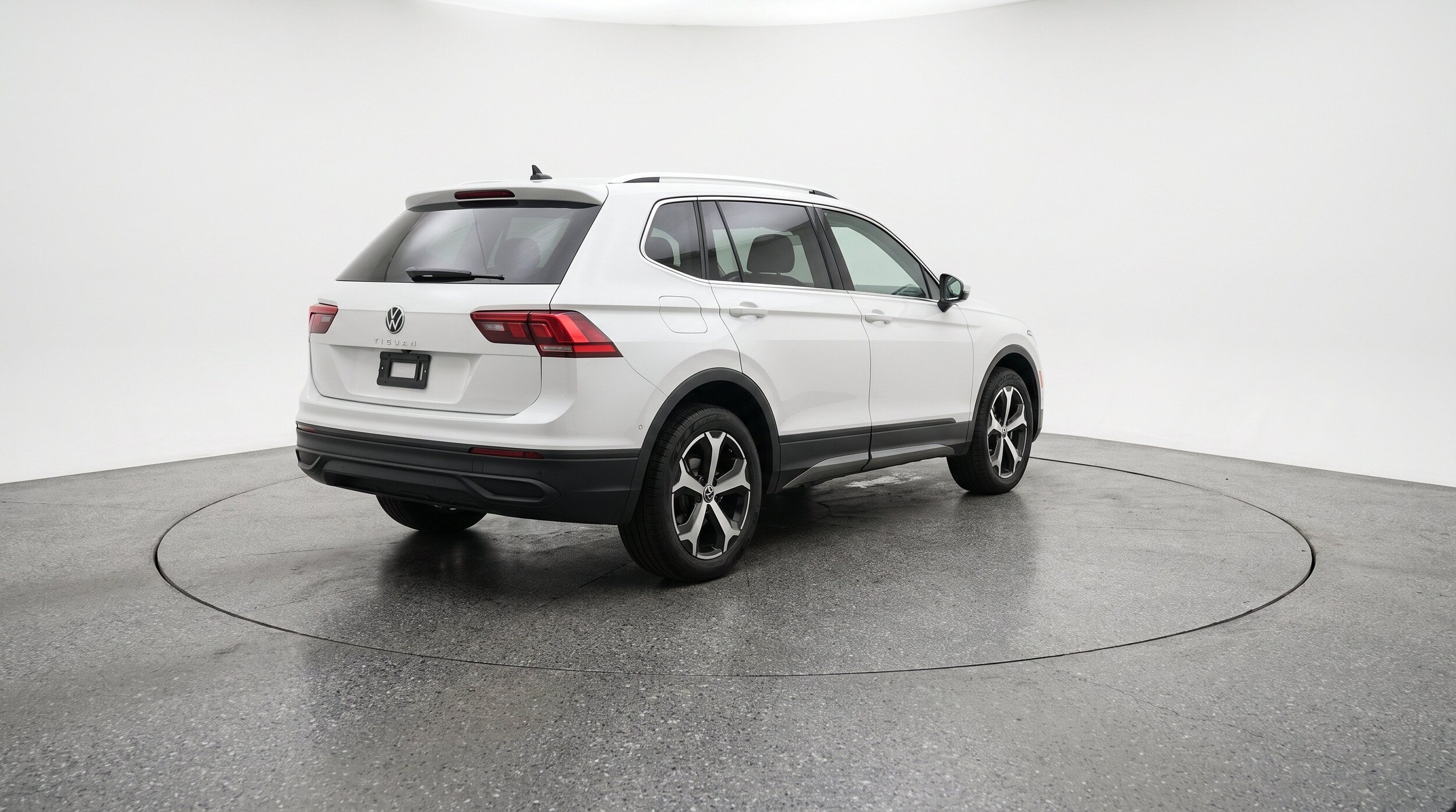 Thumbnail: 2026 Volkswagen Tiguan - 9