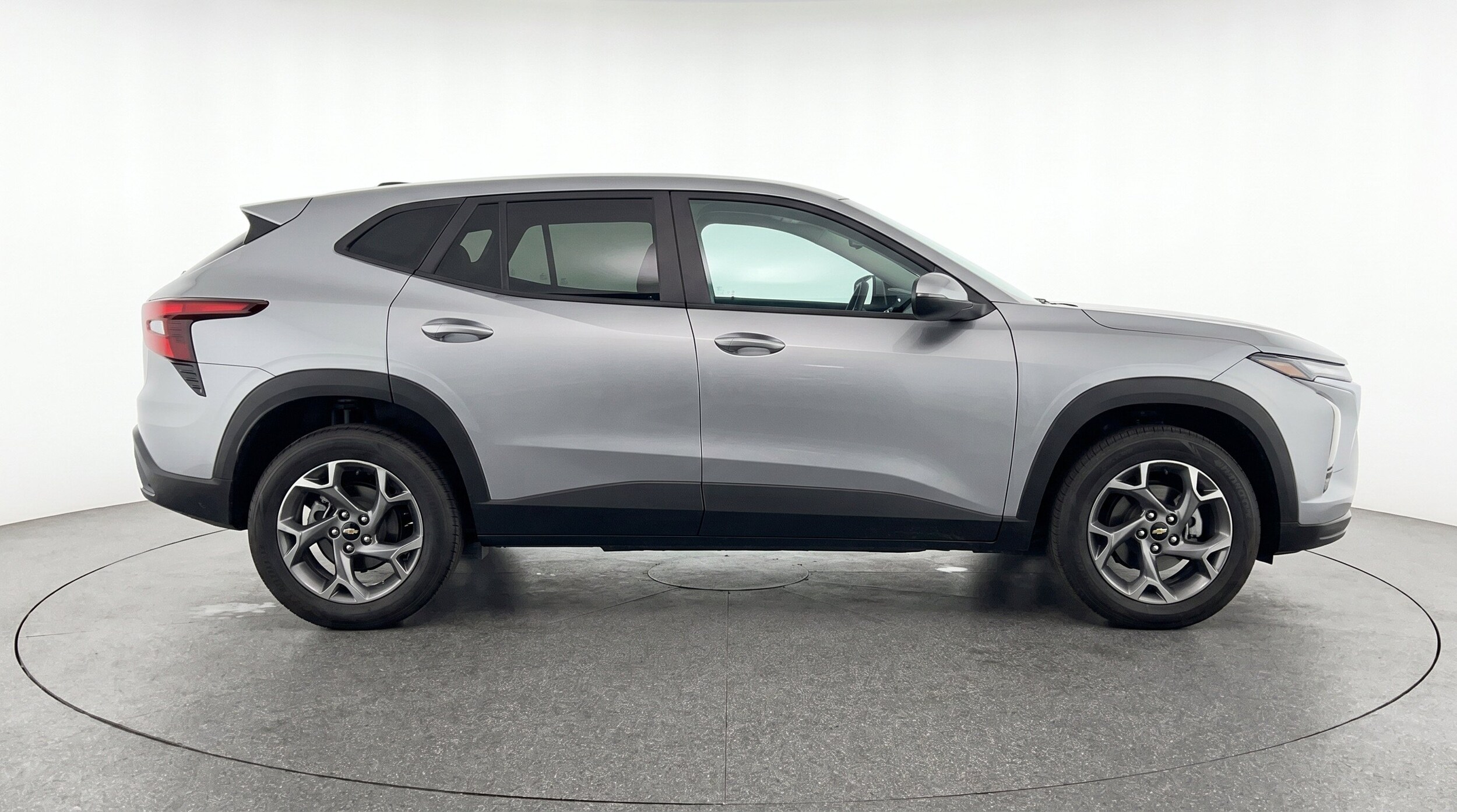 Thumbnail: 2025 Chevrolet Trax - 11