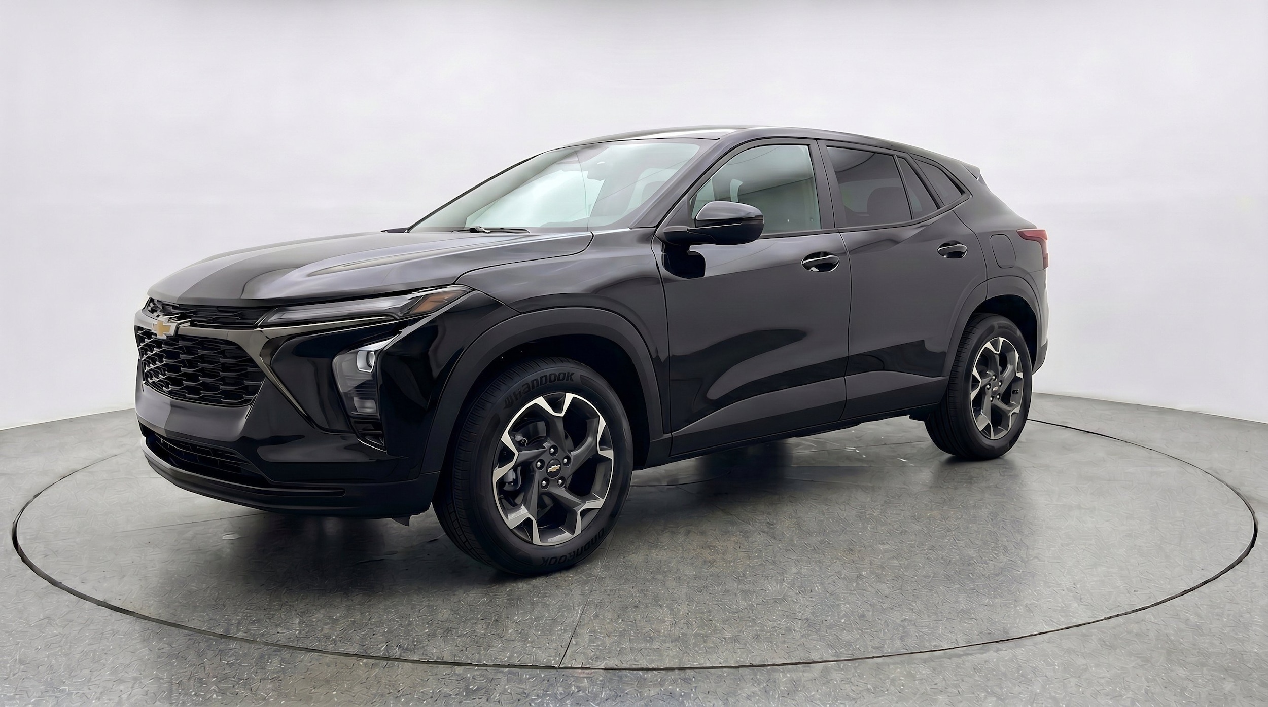 Thumbnail: 2025 Chevrolet Trax - 3