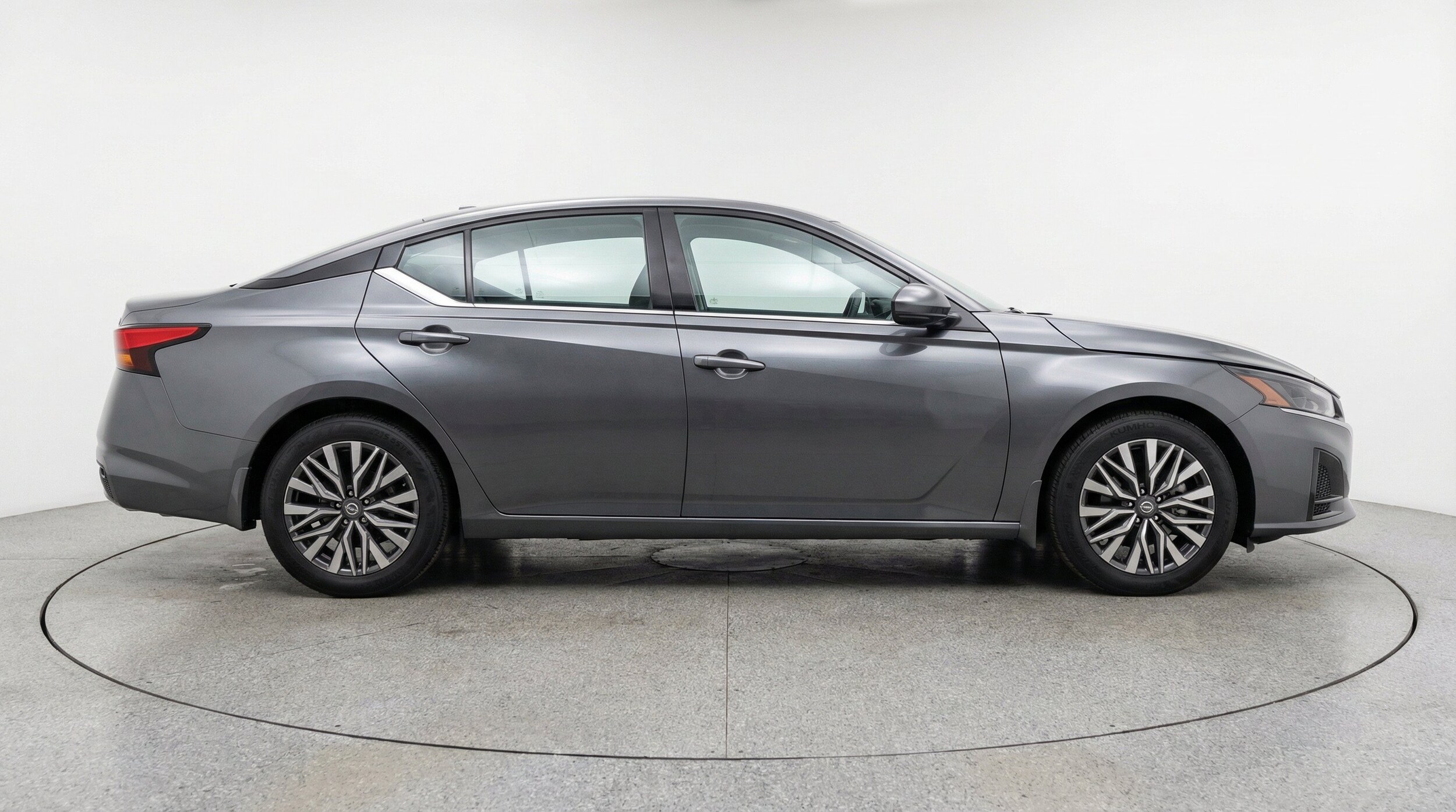 Thumbnail: 2025 Nissan Altima - 11